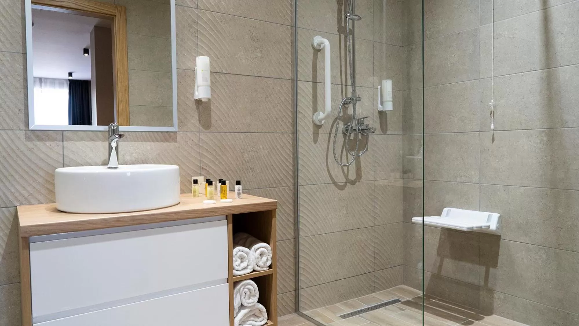 Shower in HA Hotel Mostar