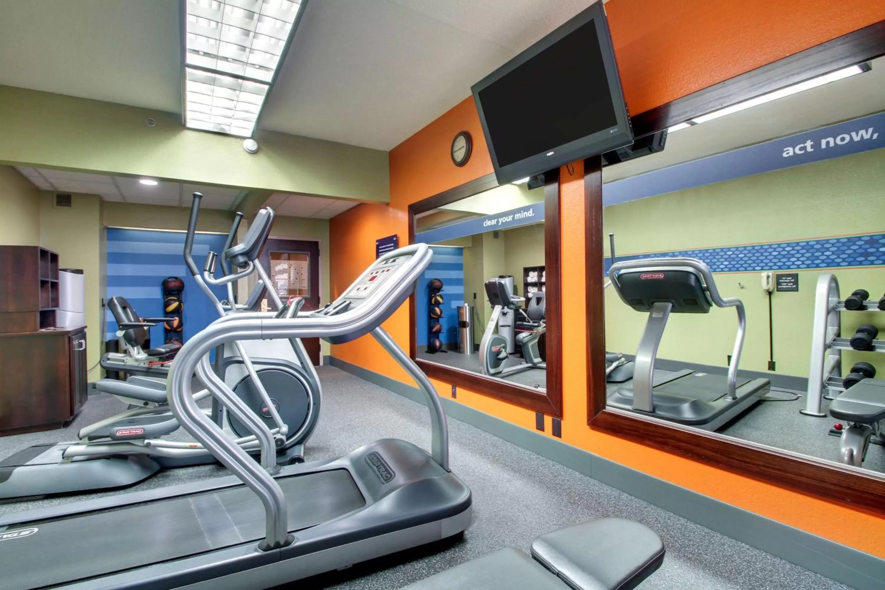 Fitness centre/facilities in Hampton Inn Rolla