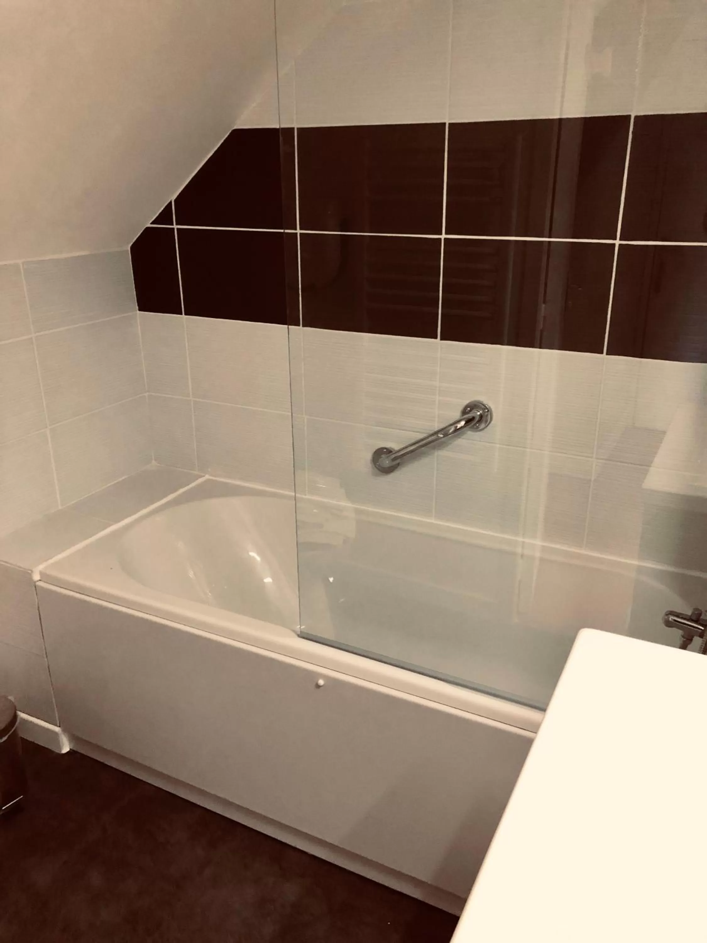 Shower in Le Cheval Blanc