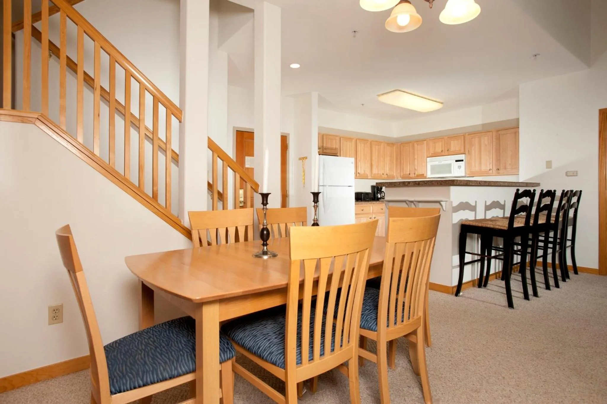 Living room in Gateway Mountain Lodge by Keystone Resort