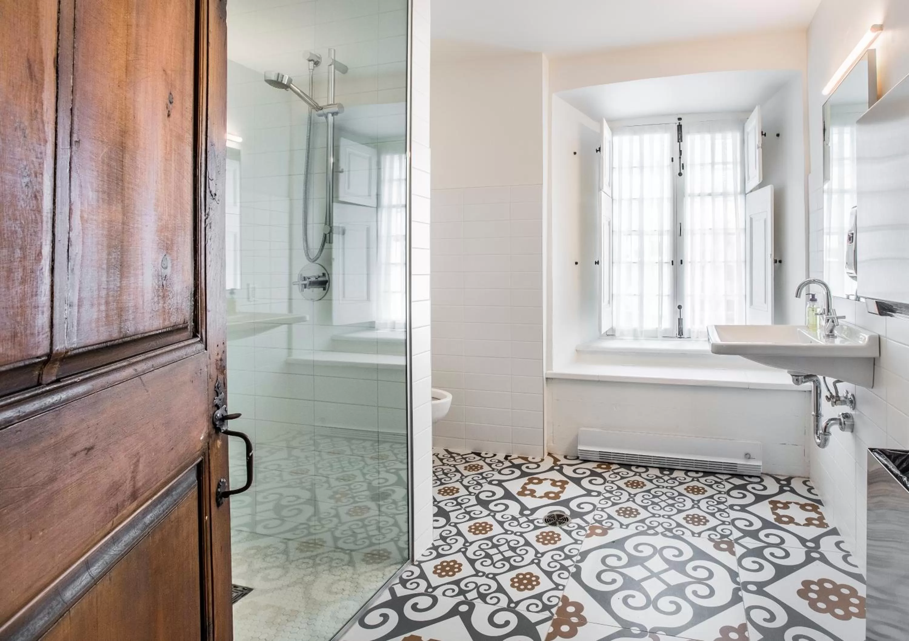 Bathroom in Monastère des Augustines