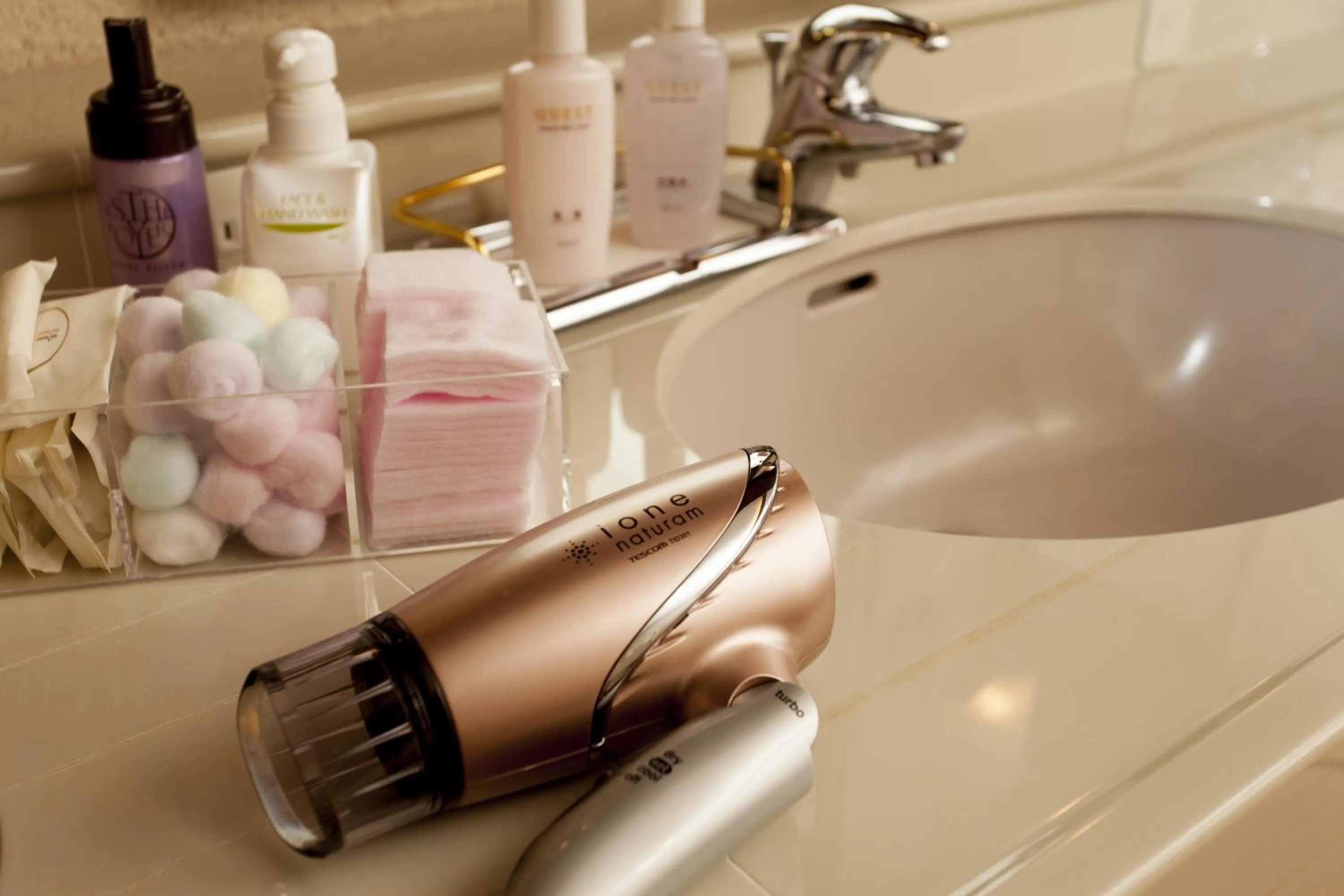 Spa and wellness centre/facilities in Sun Members Hirugano