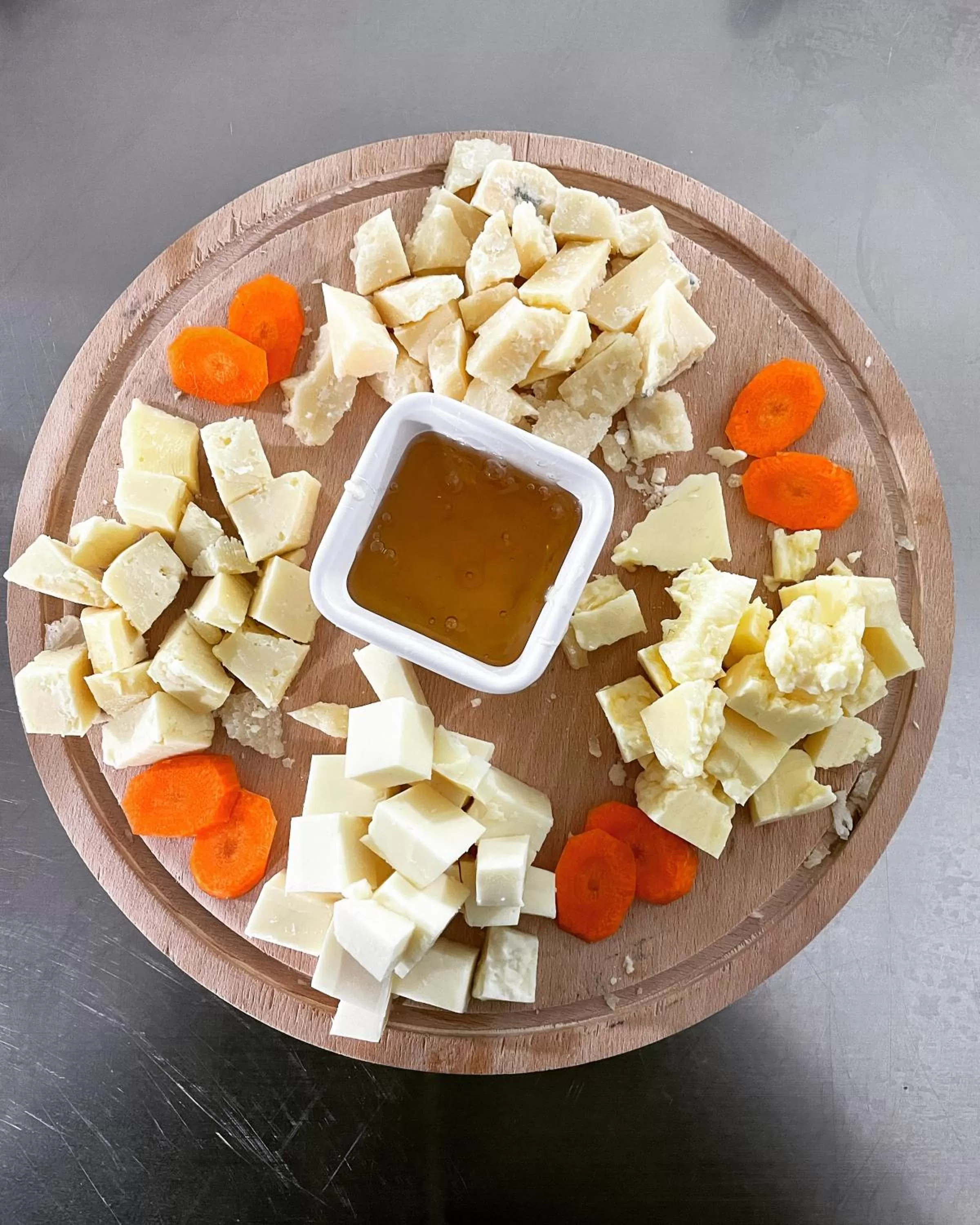 Food in GRAND JNK Boutique Hotel