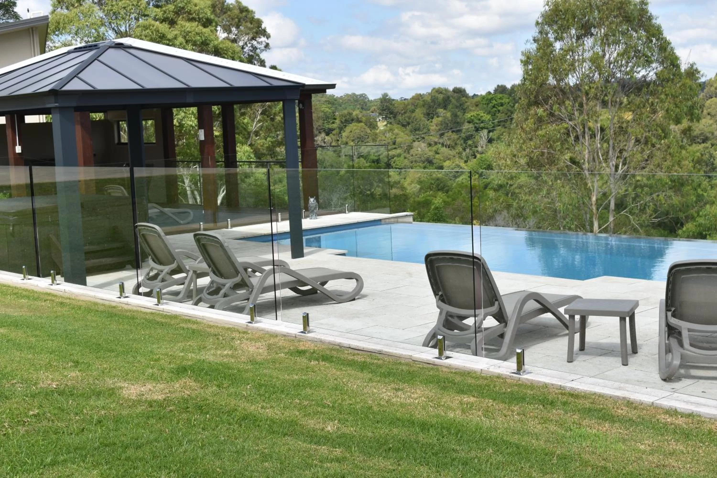 Swimming pool in Mapleton Springs