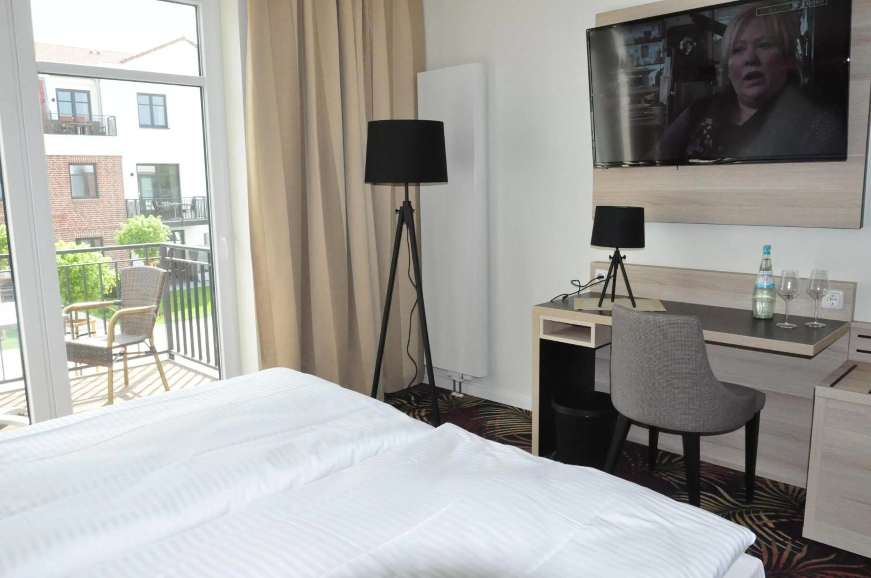 Bed in Avalon Hotel Bellevue