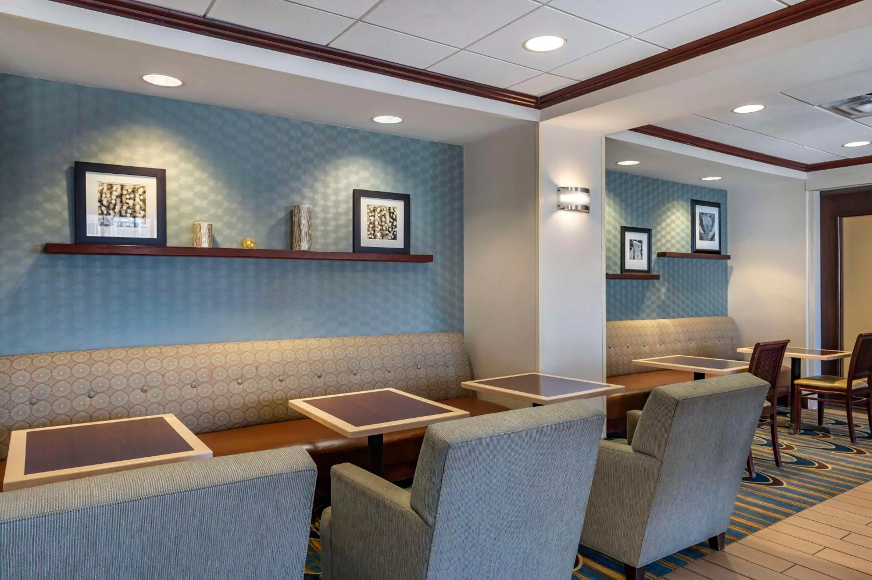 Breakfast in Hampton Inn Greenfield