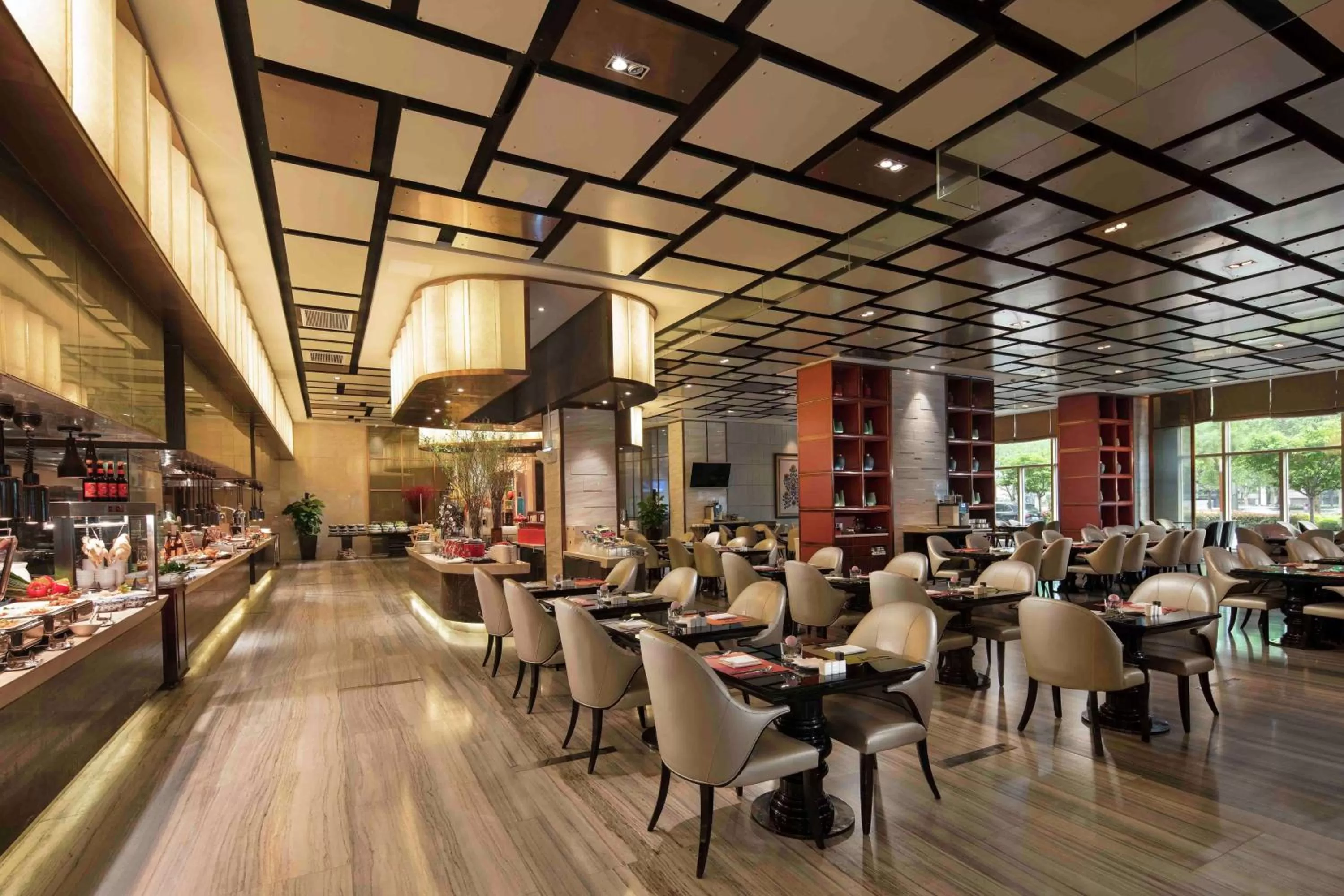 Restaurant/places to eat in Hilton Zhengzhou