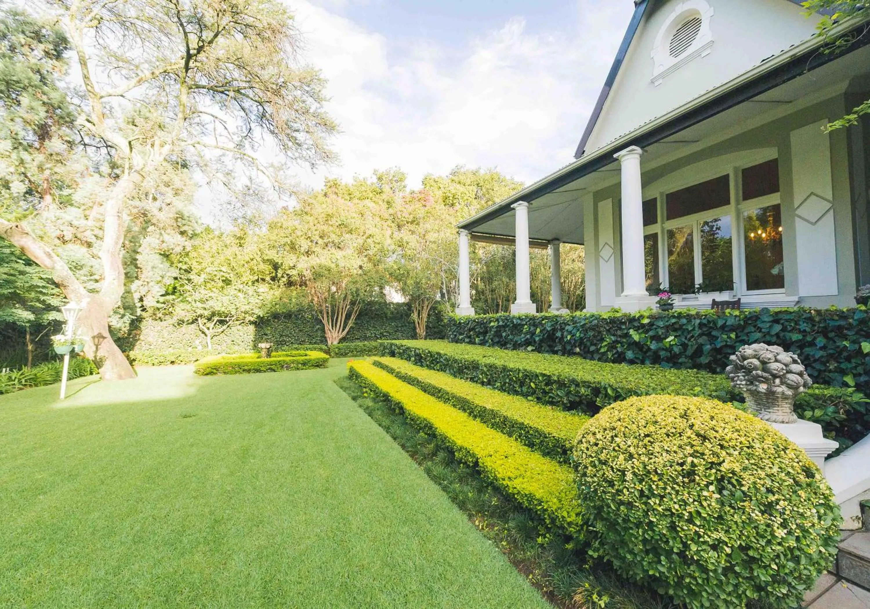 Facade/entrance in Osborne House