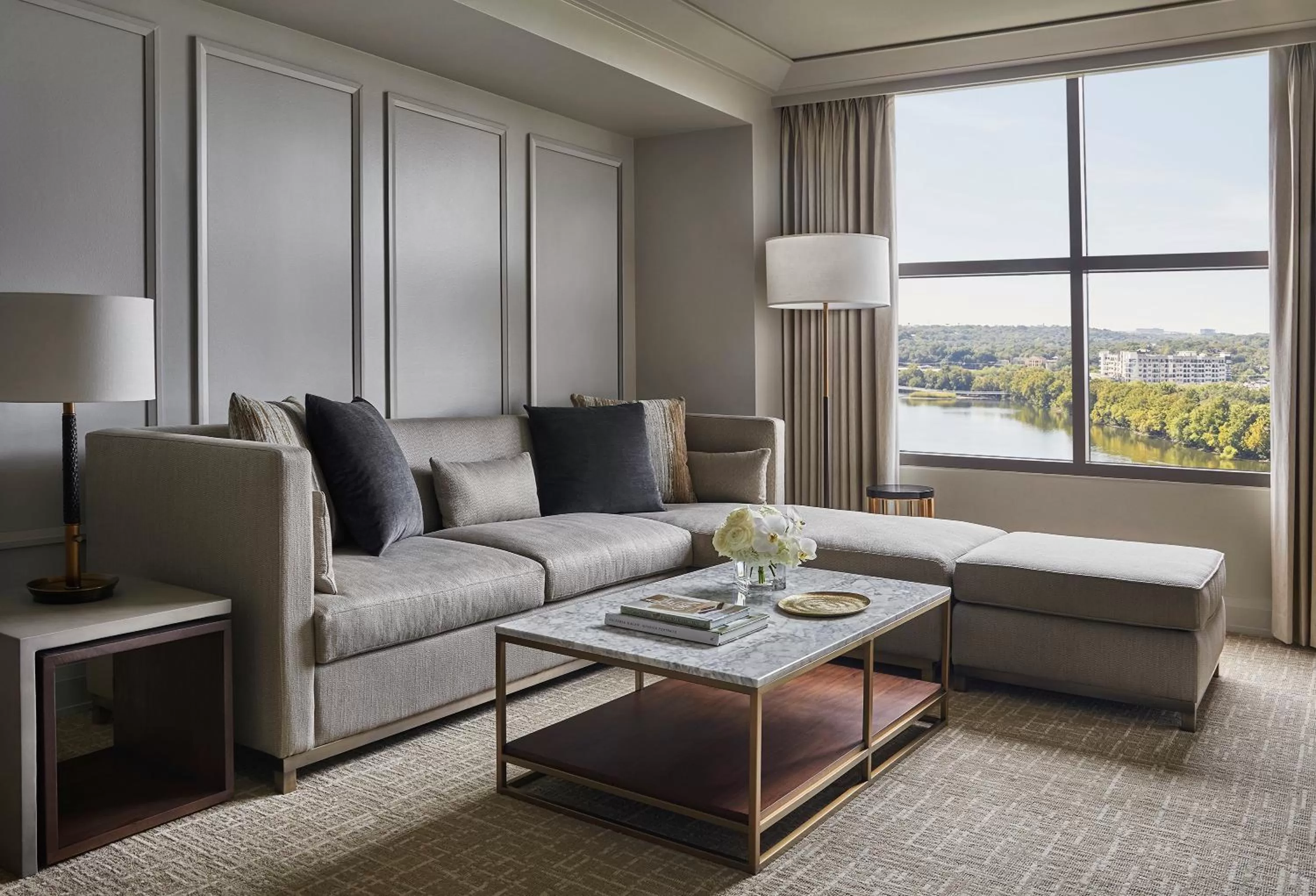 Living room in Four Seasons Hotel Austin
