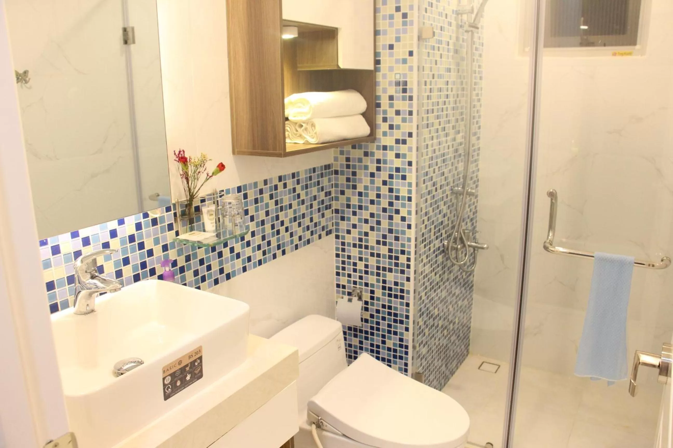 Property building in Scenic Valley Suite