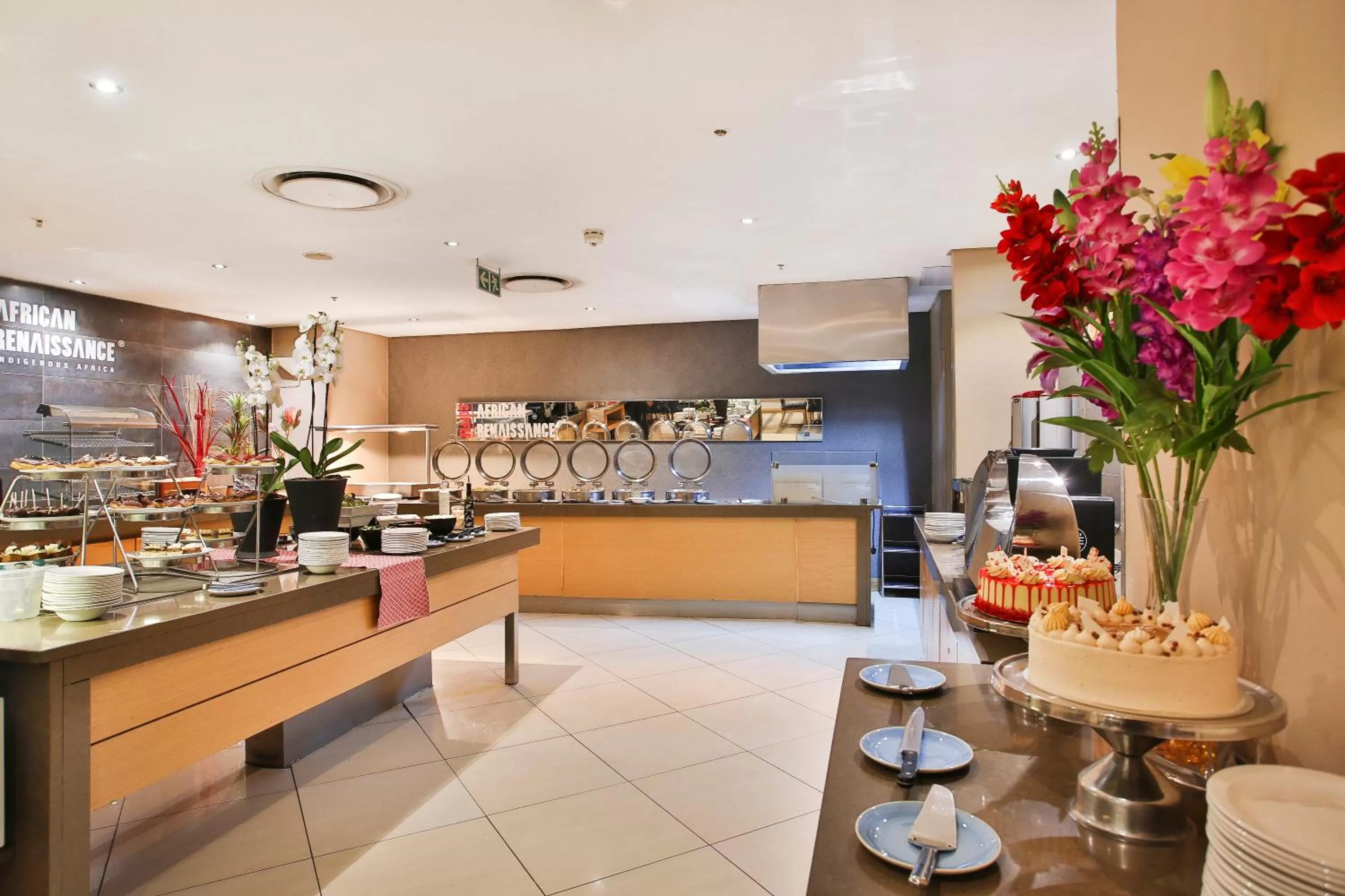 Restaurant/places to eat in RH Hotel & Apartments - Pretoria