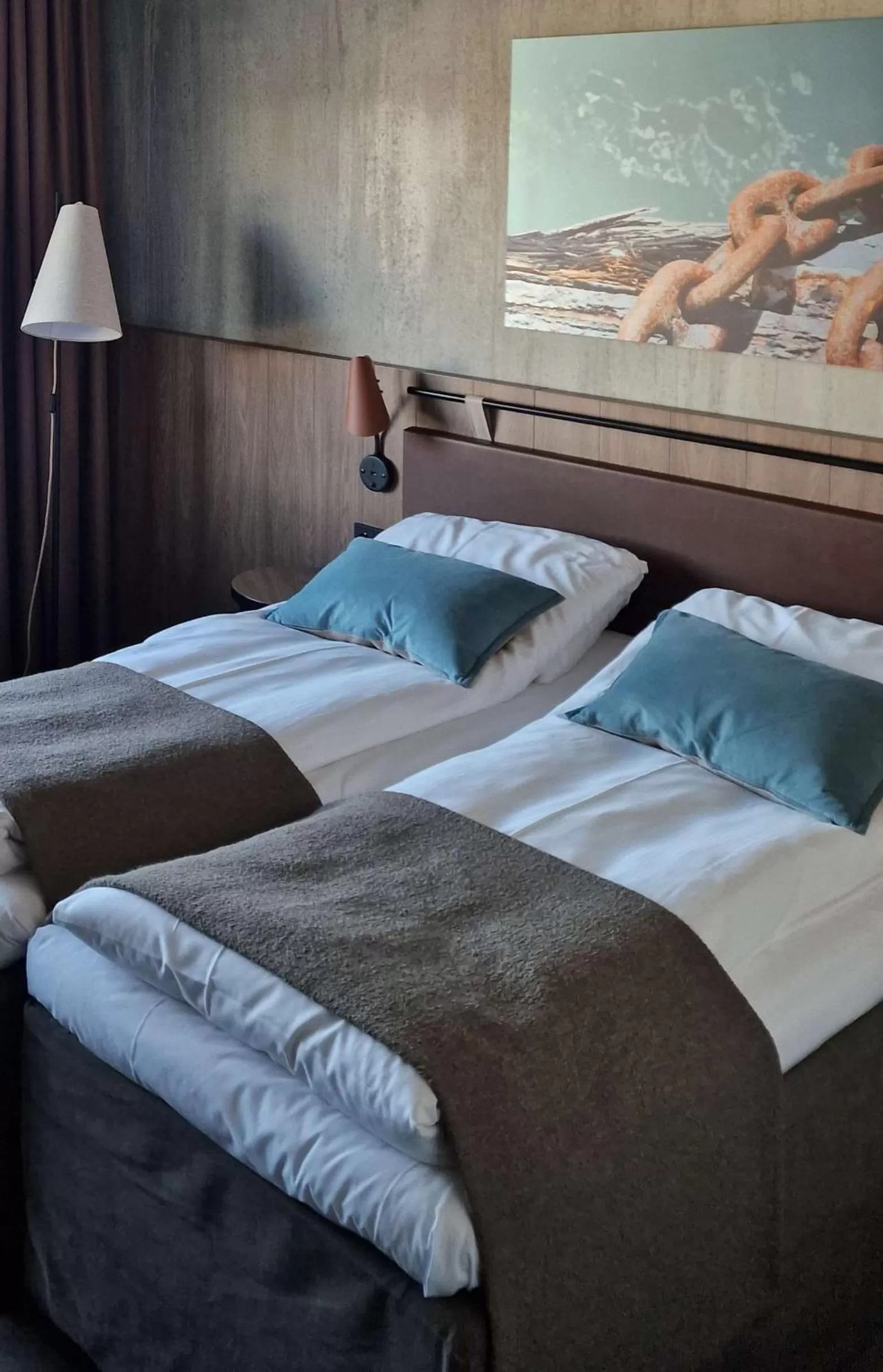 Superior Twin Room in Scandic Sortland