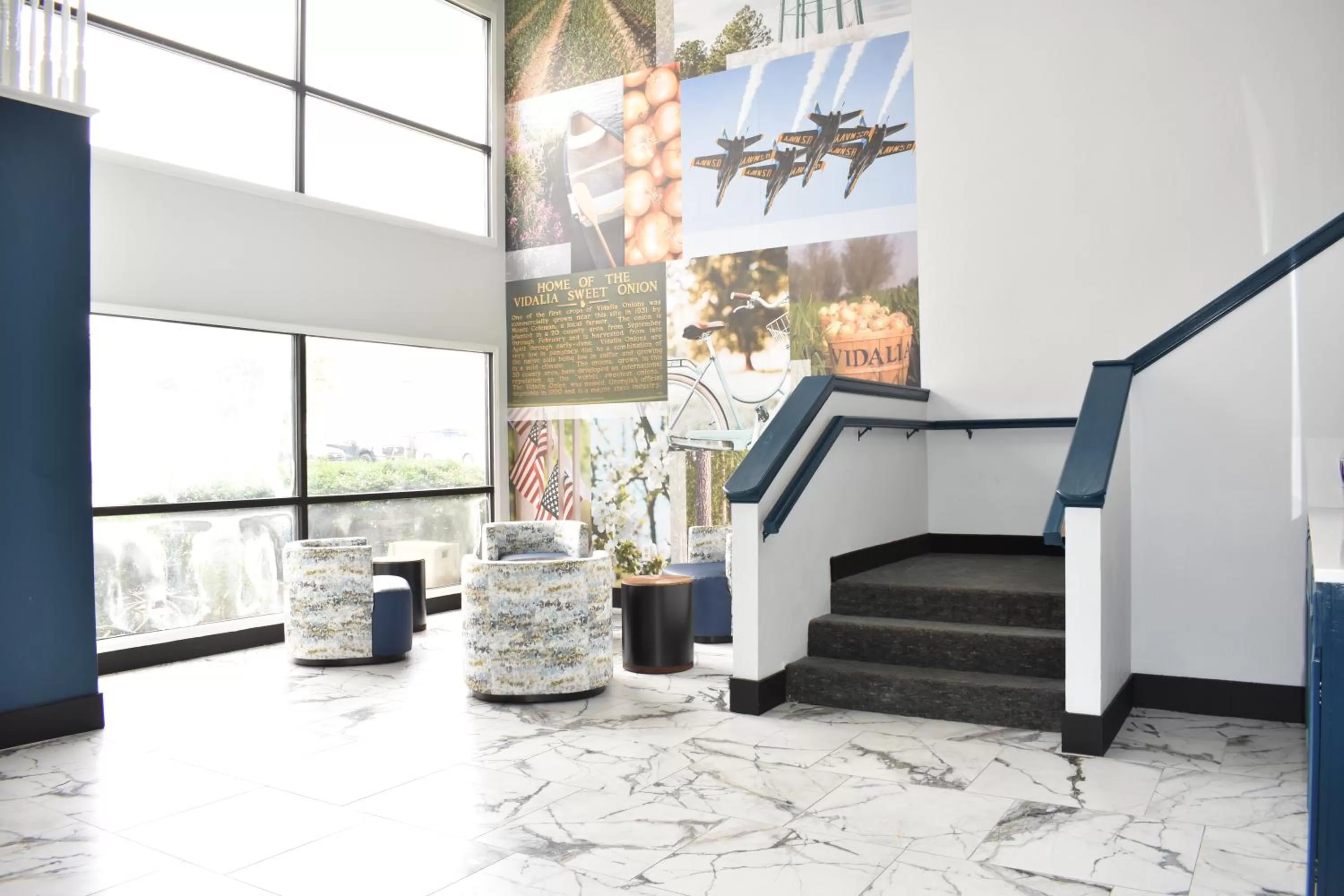 Lobby or reception in Clarion Pointe Vidalia - Lyons West
