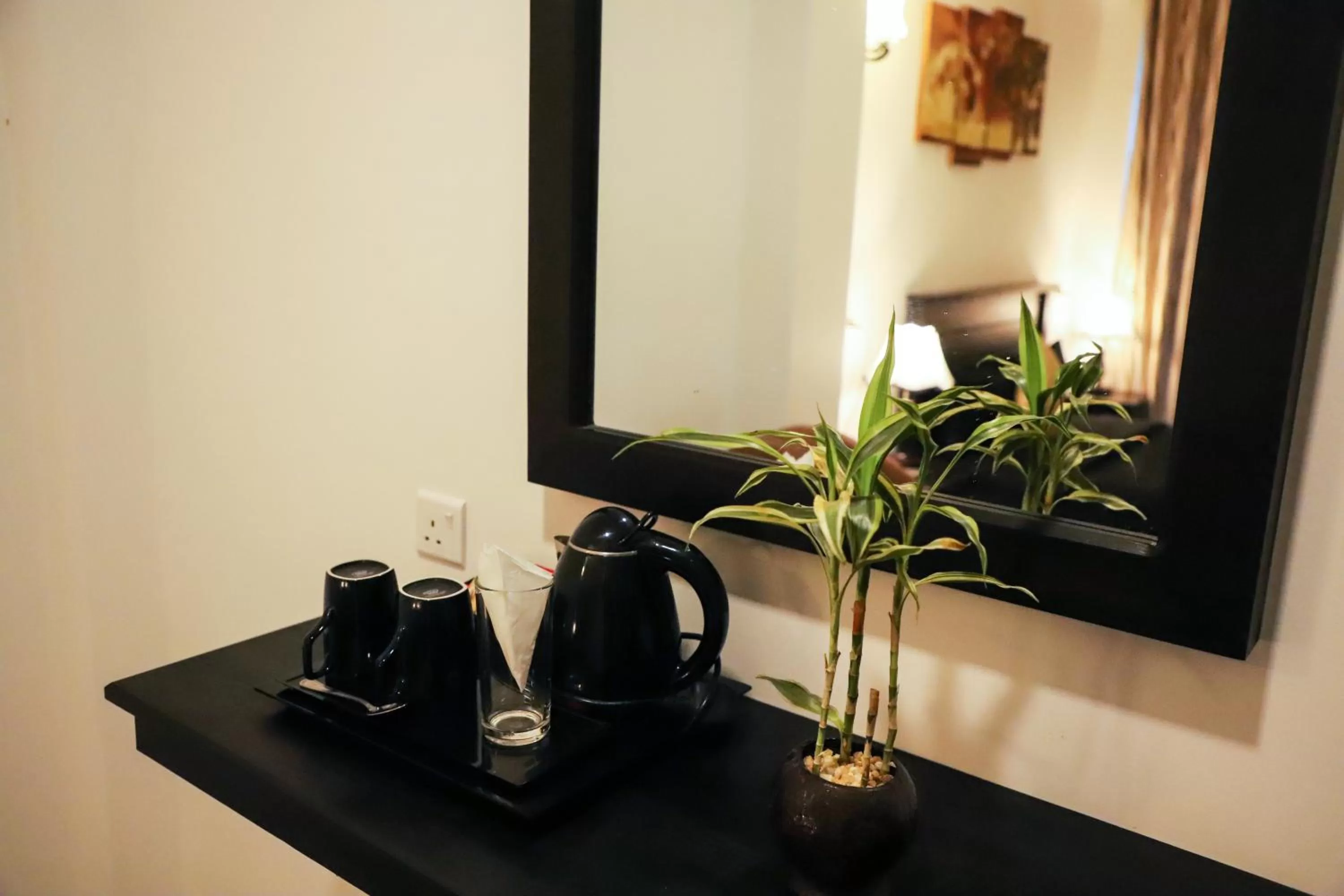 Coffee/tea facilities in 4 Aces Ella