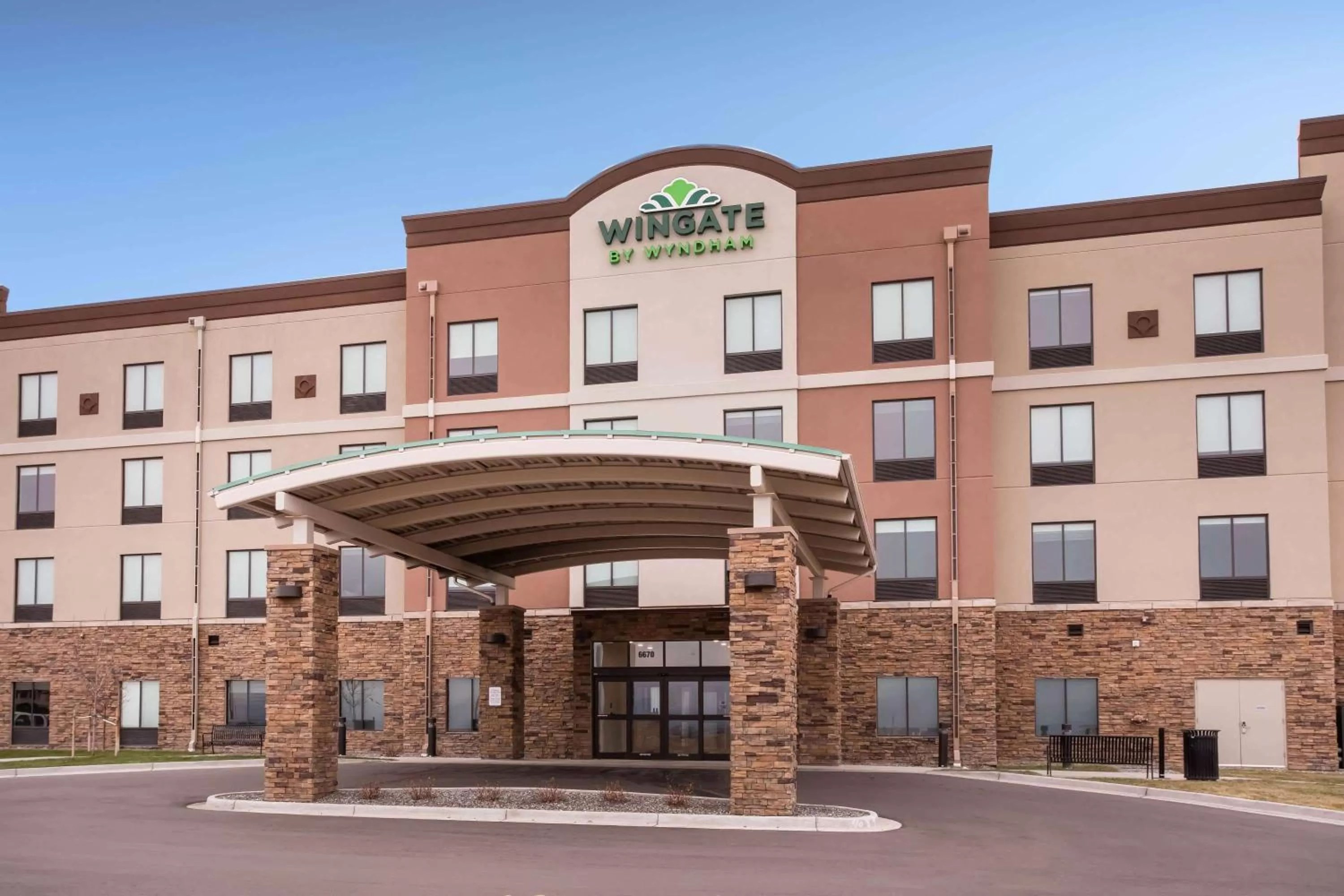 Property building in Wingate by Wyndham Denver Airport