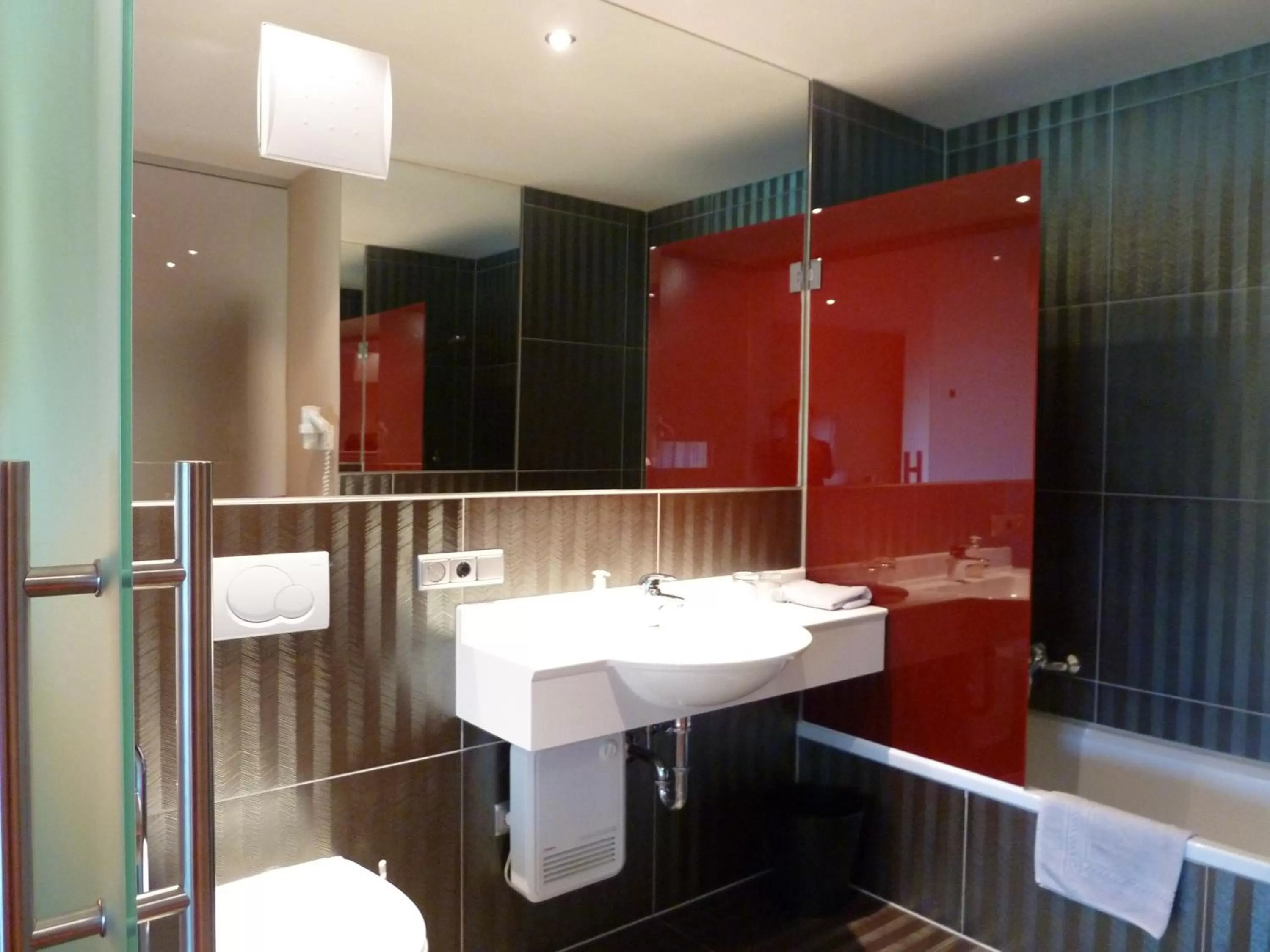 Bathroom in Hotel Salzburg