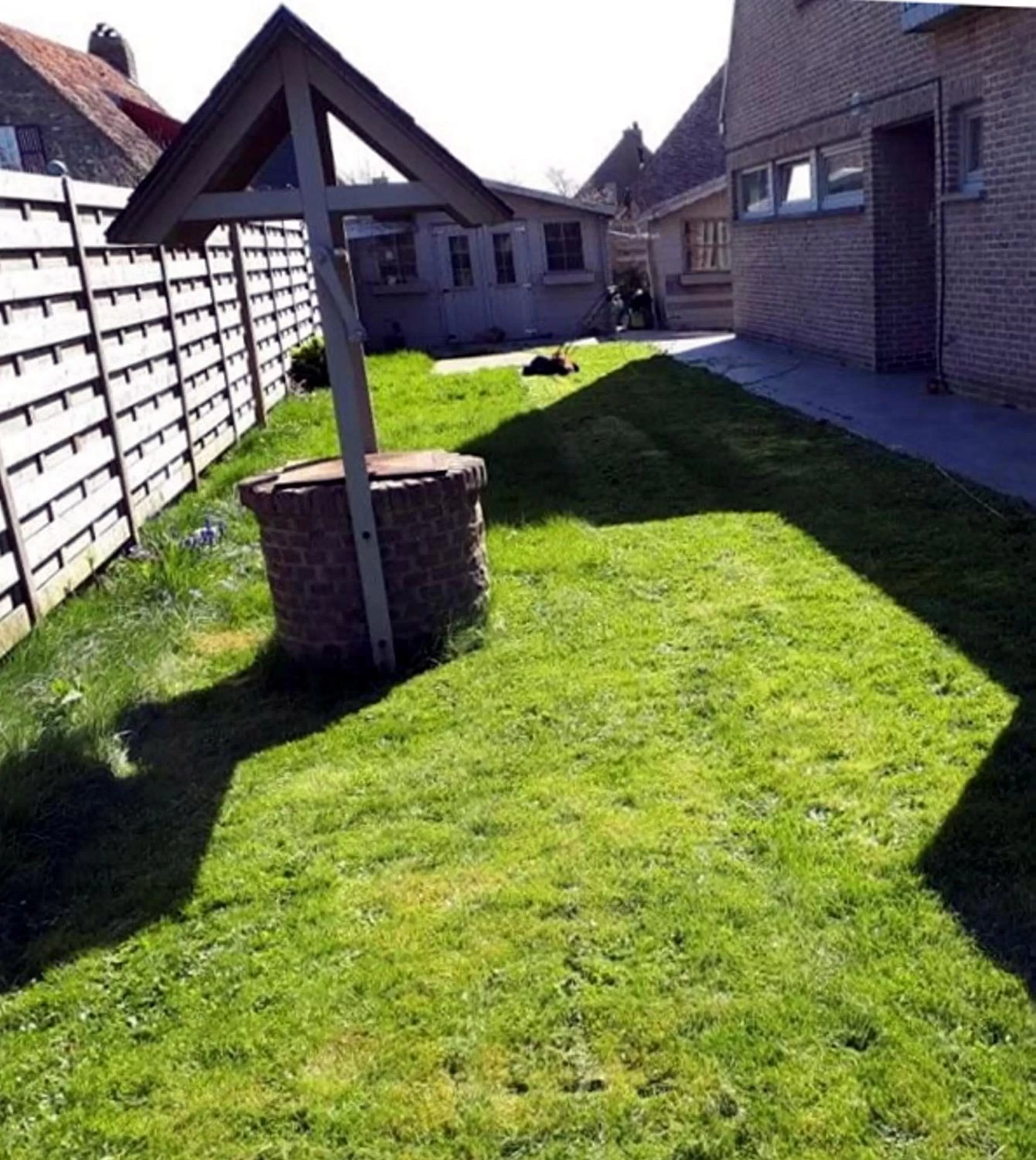 Garden view in Chambre d'hôte Blankenberge