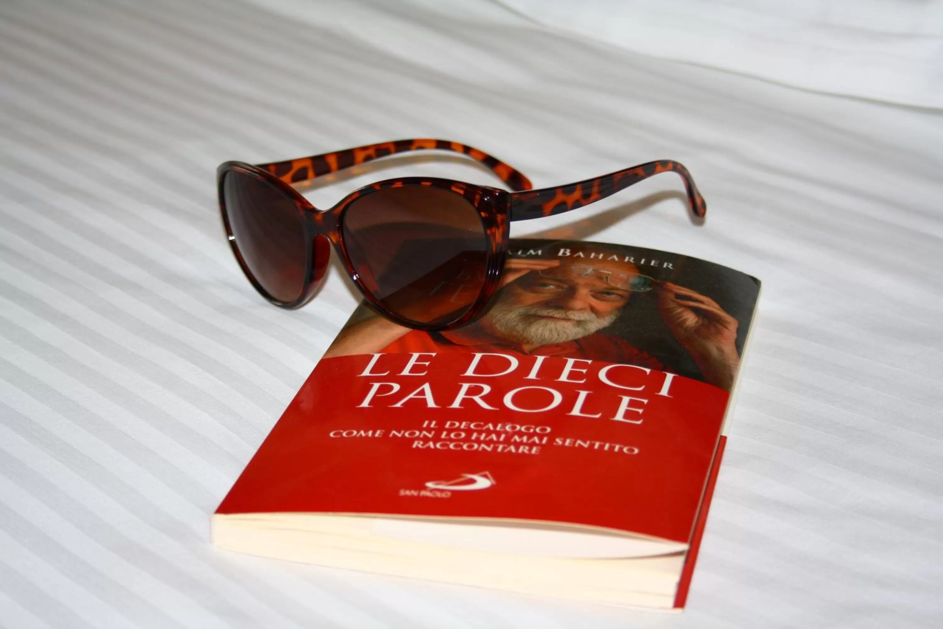 Photo of the whole room in Villa Tamara