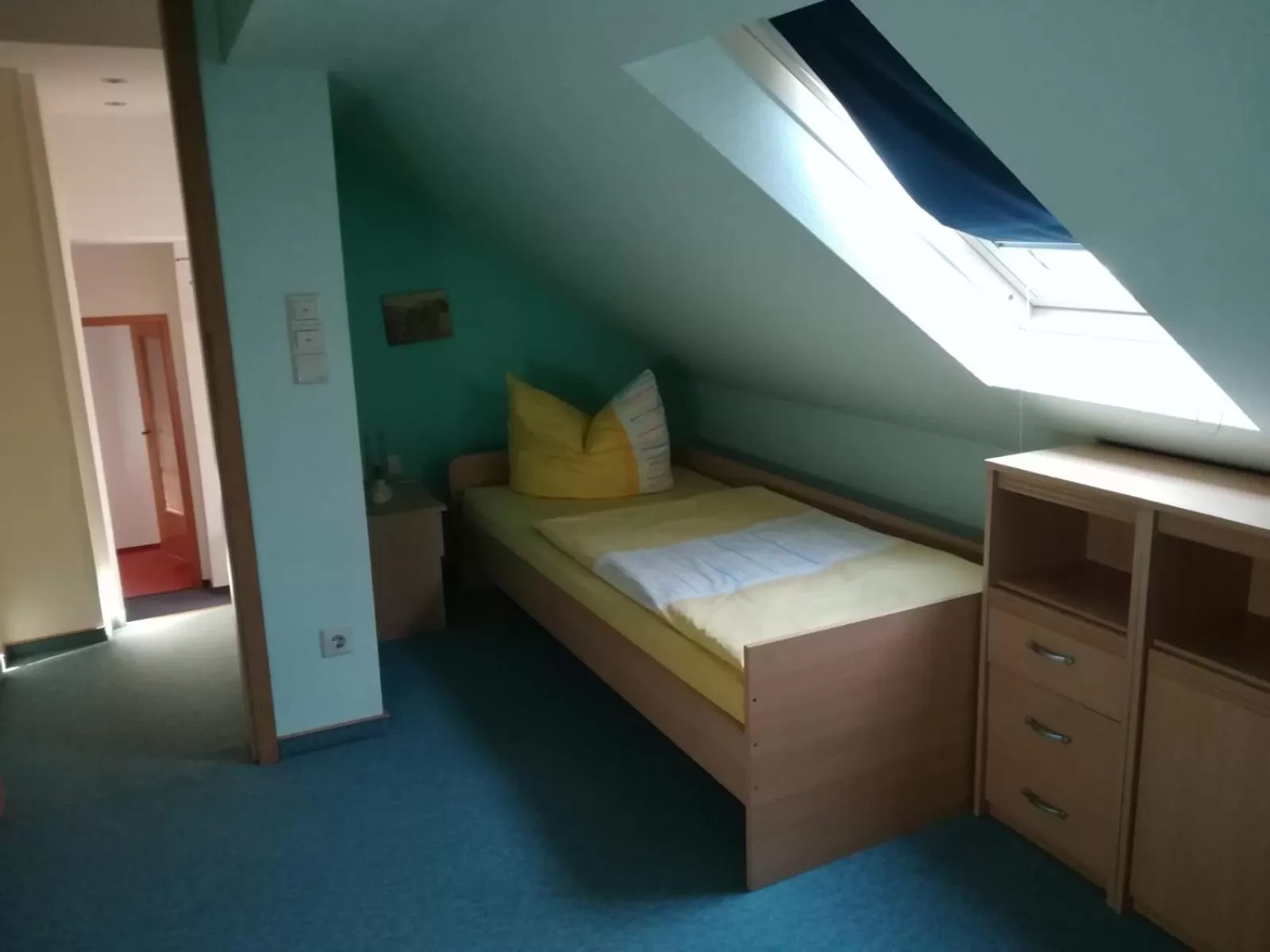 Bed in Kyffhäuserhotel "Goldene Aue"