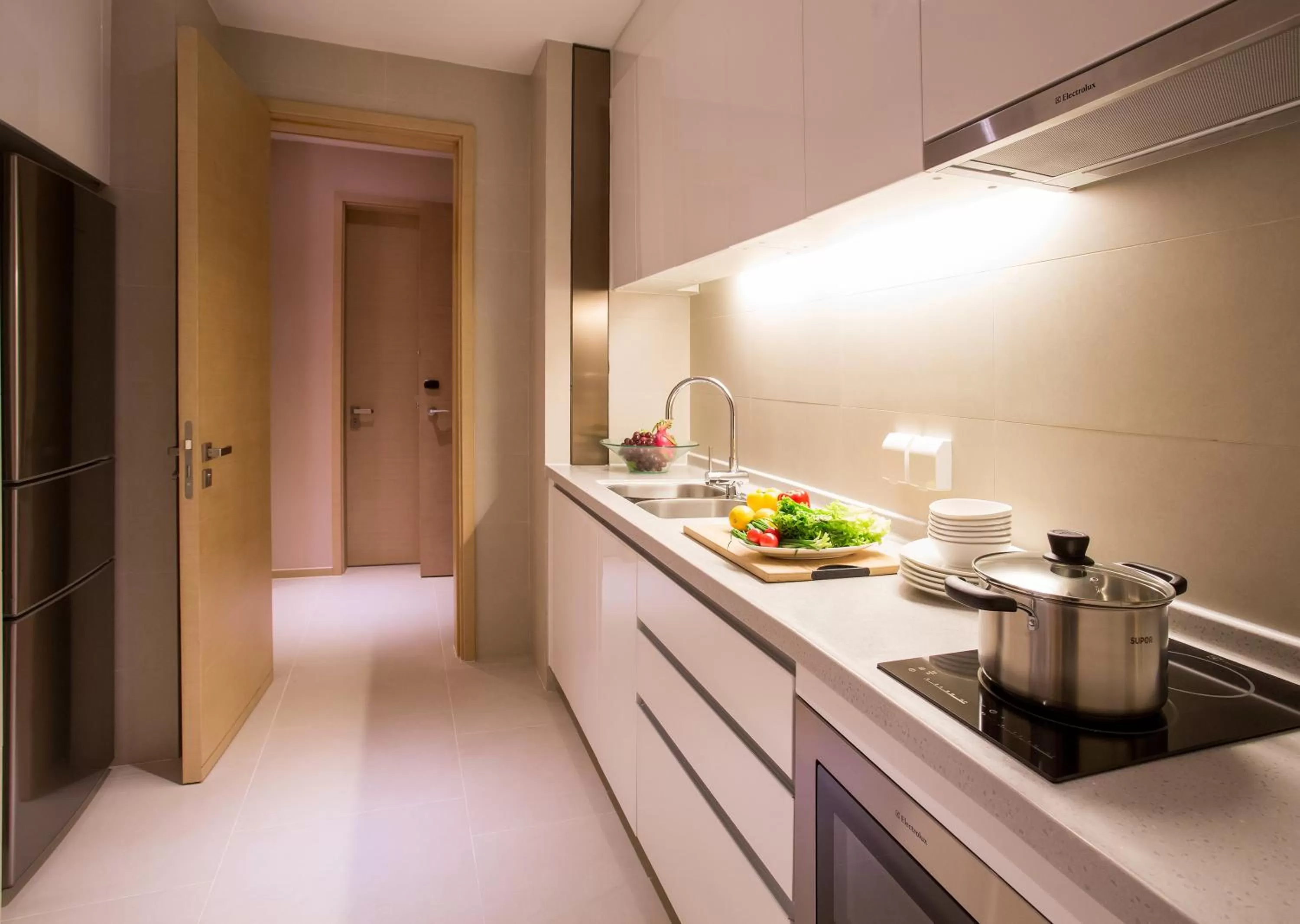 Kitchen or kitchenette, Kitchen/Kitchenette in Fraser Place Tianjin