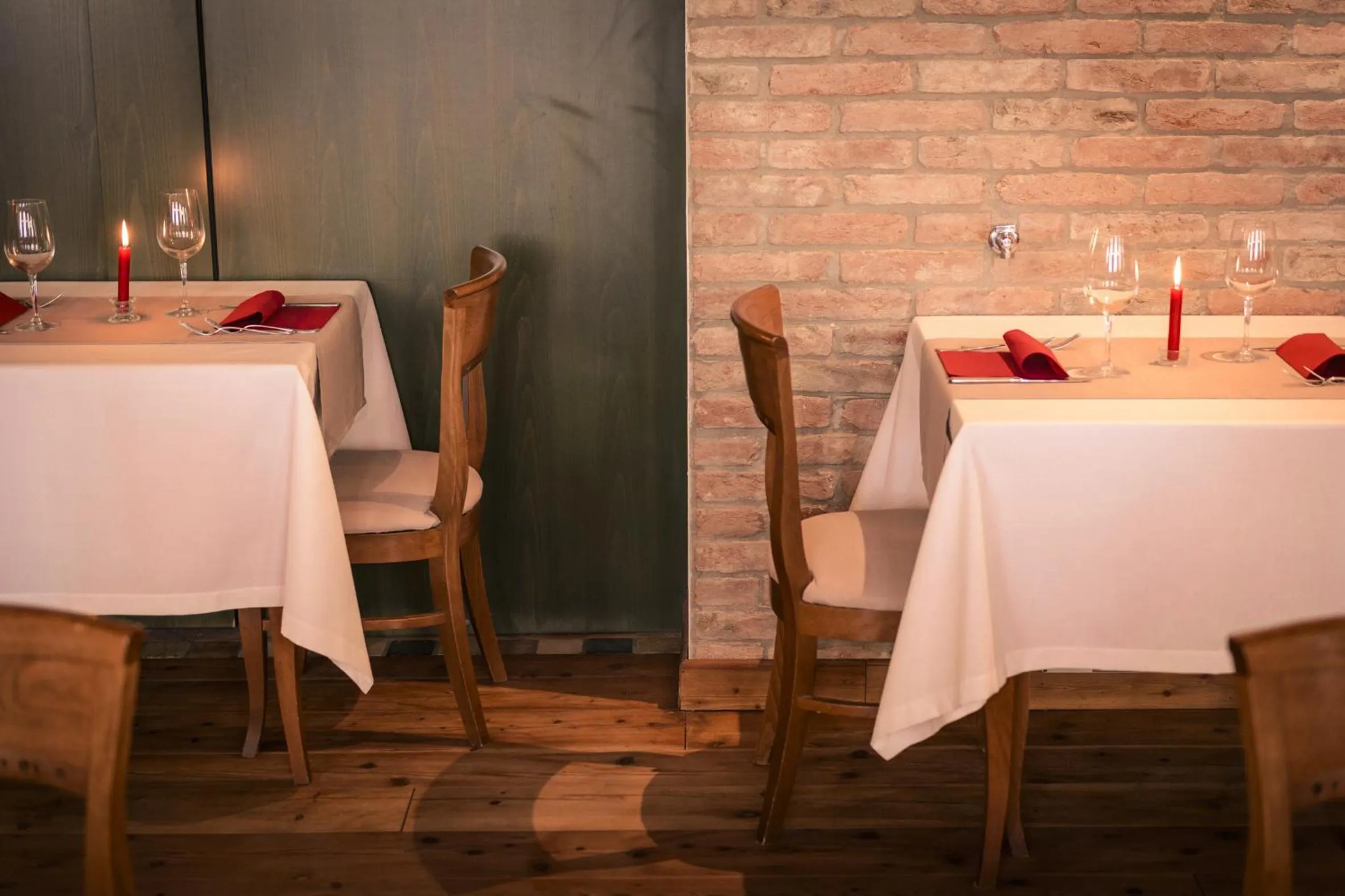 Restaurant/places to eat in Relais Leon d'Oro