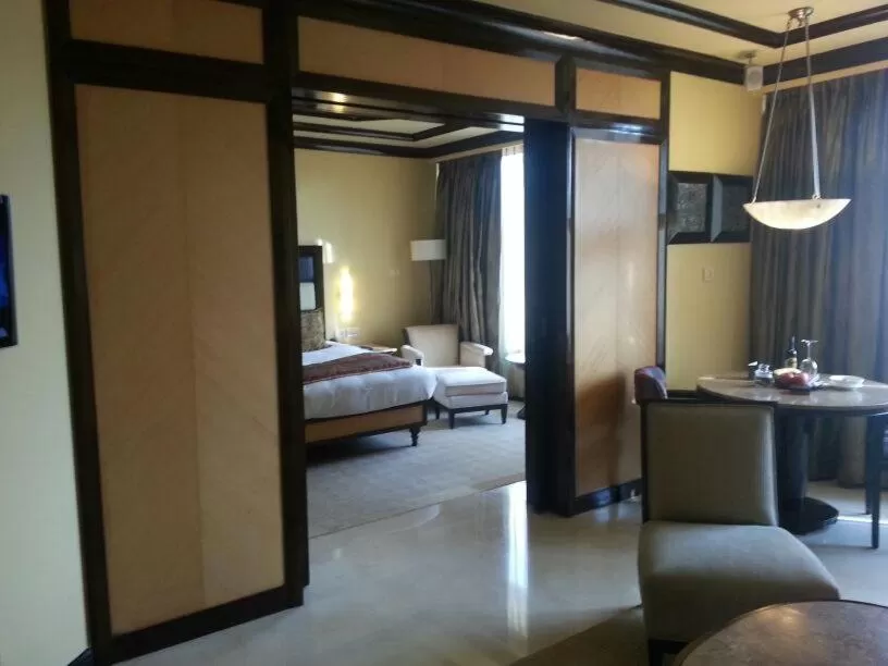 Living room, Bed in Blue Diamond Pune IHCL SeleQtions