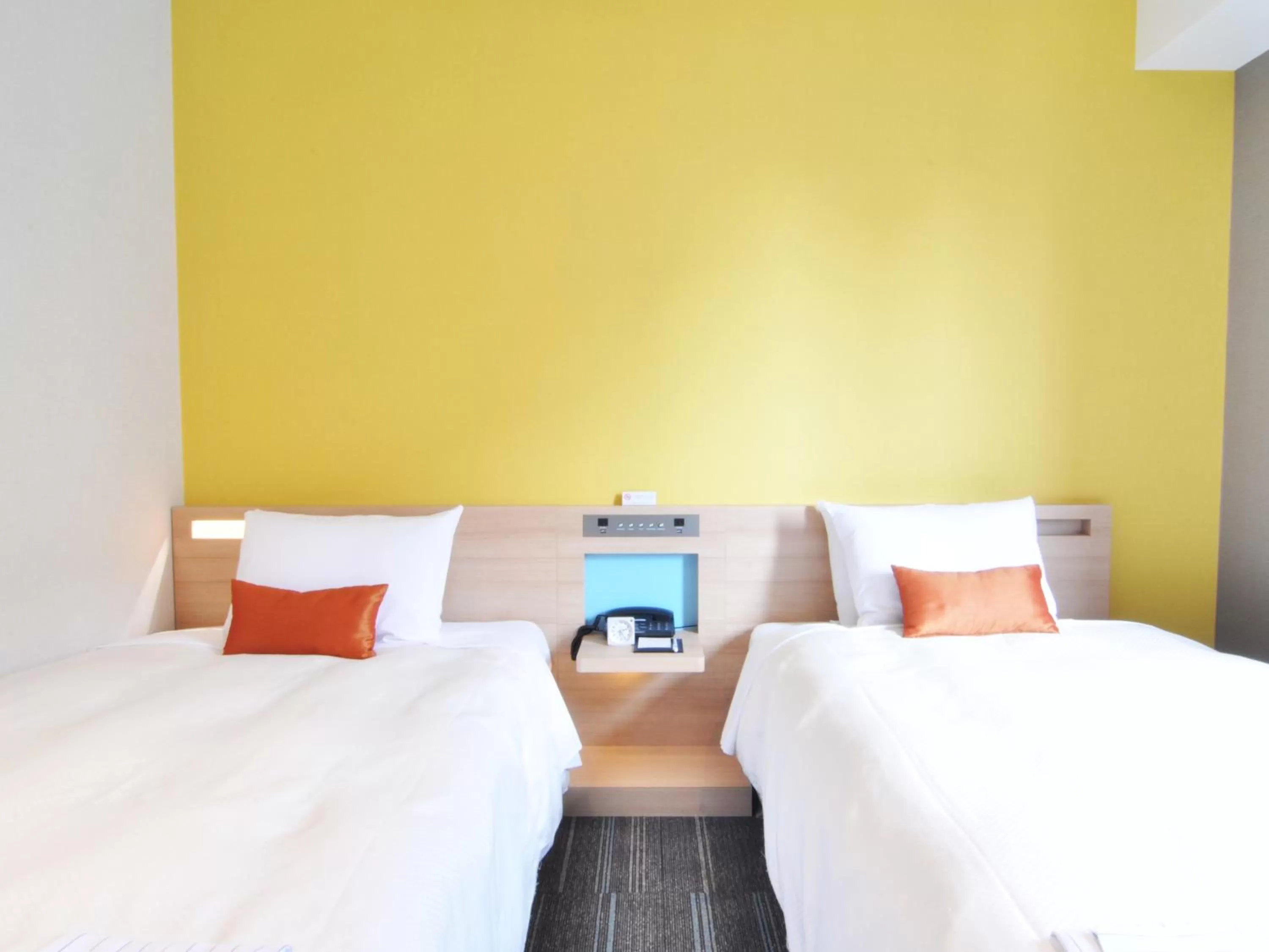 Bed in Sotetsu Grand Fresa Osaka-Namba