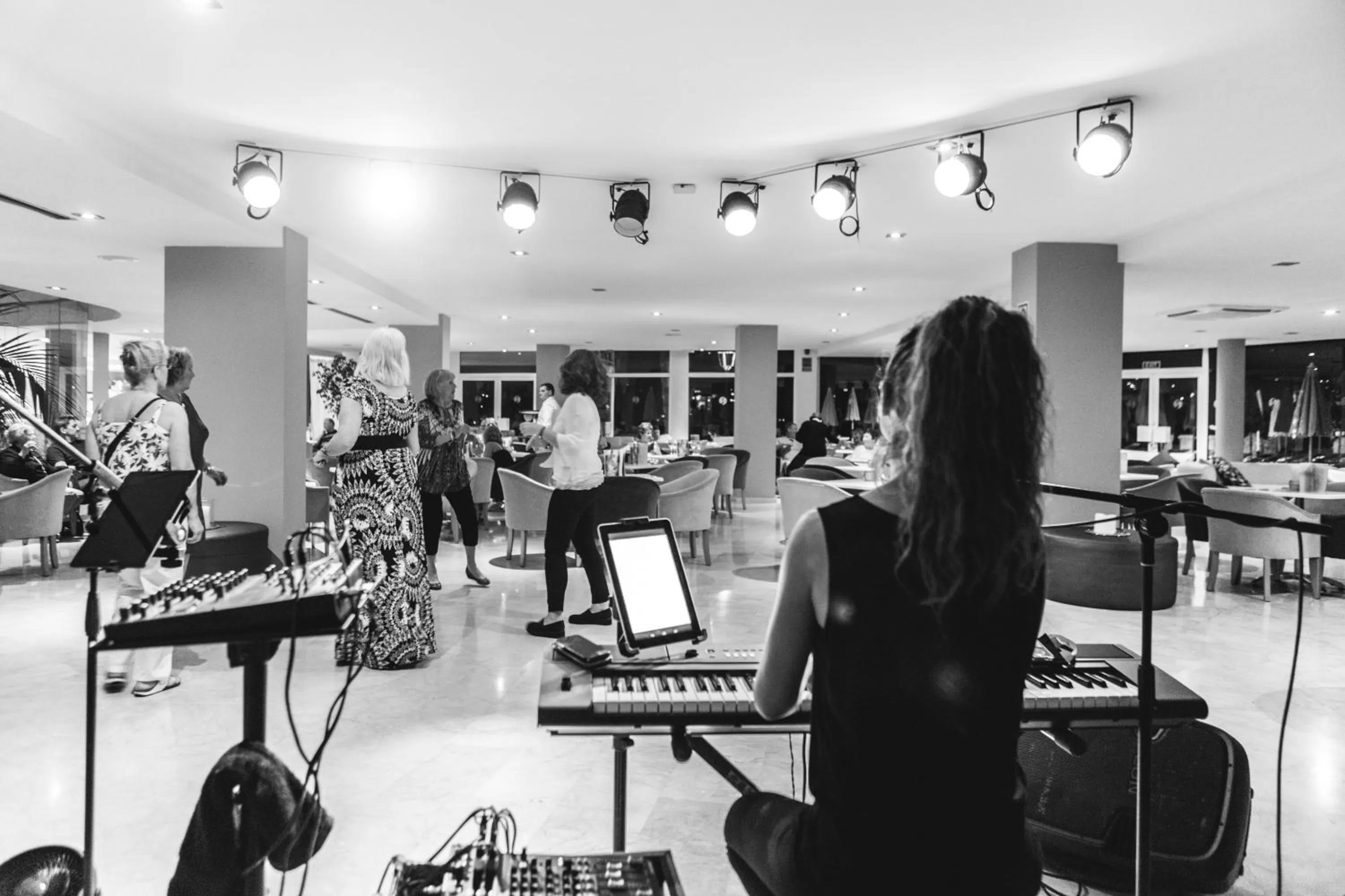 People in Sentido Fido Punta del Mar Hotel & Spa - Adults Only