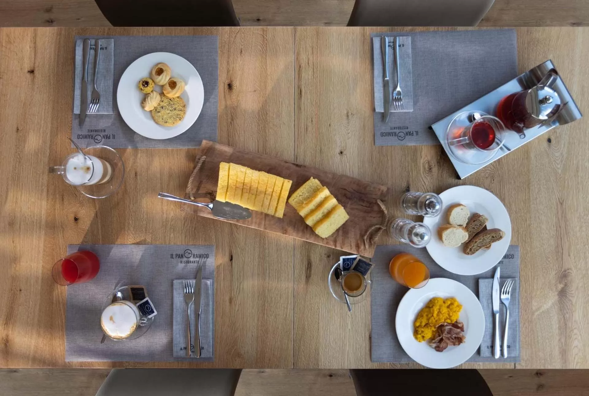 Restaurant/places to eat in Residence Adamello Resort