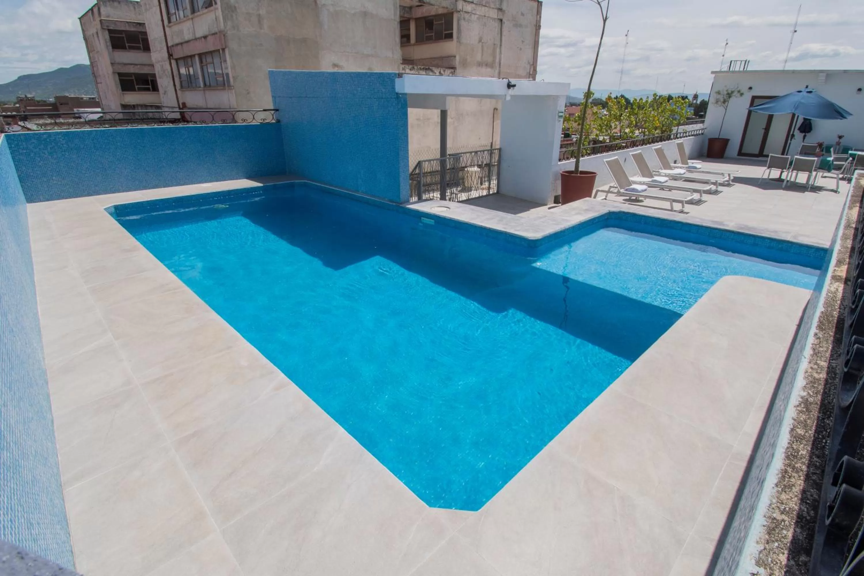 Swimming pool in Suites de La Parra