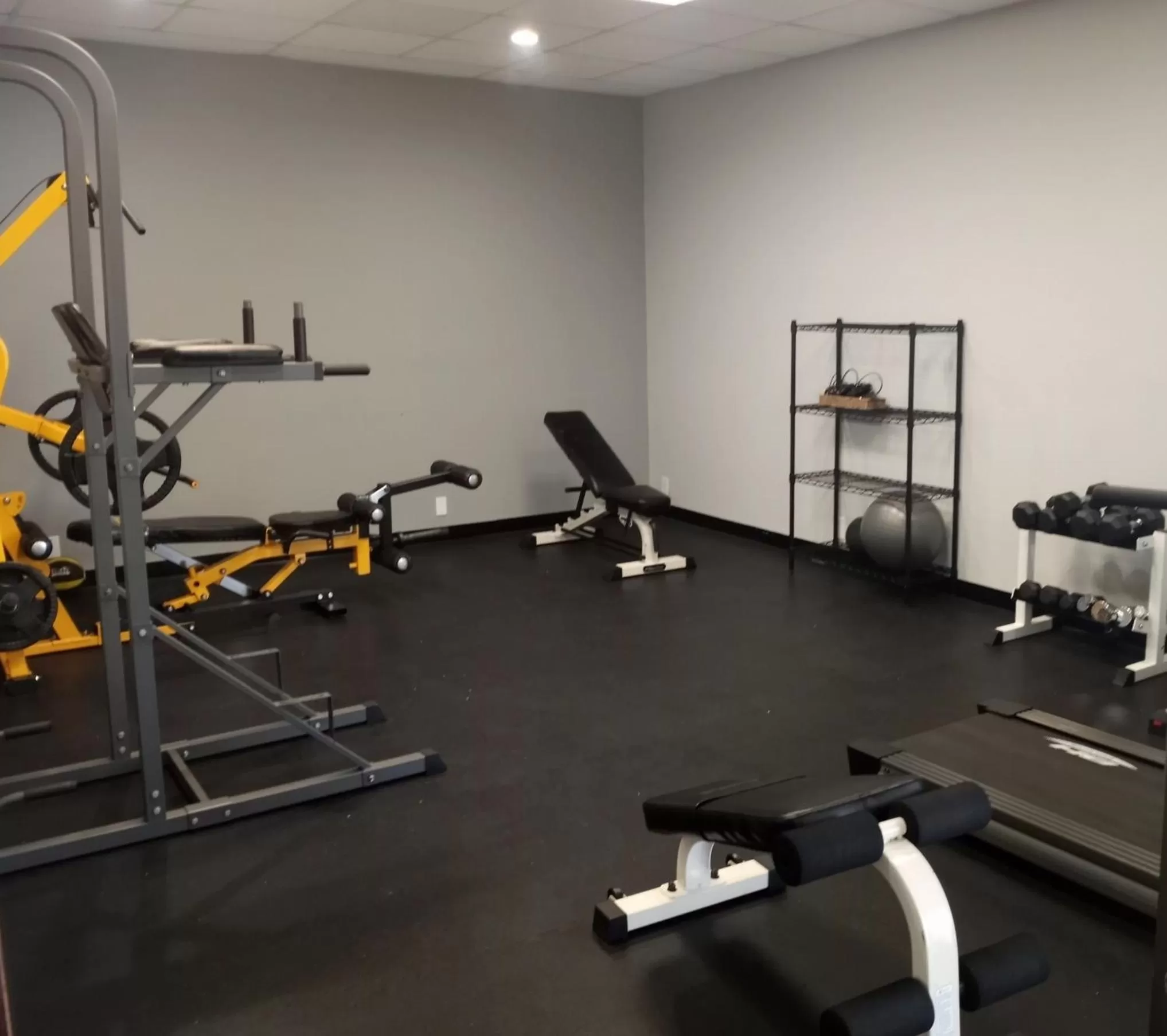 Fitness centre/facilities in Vero Beach Inn & Suites Vero Beach I-95
