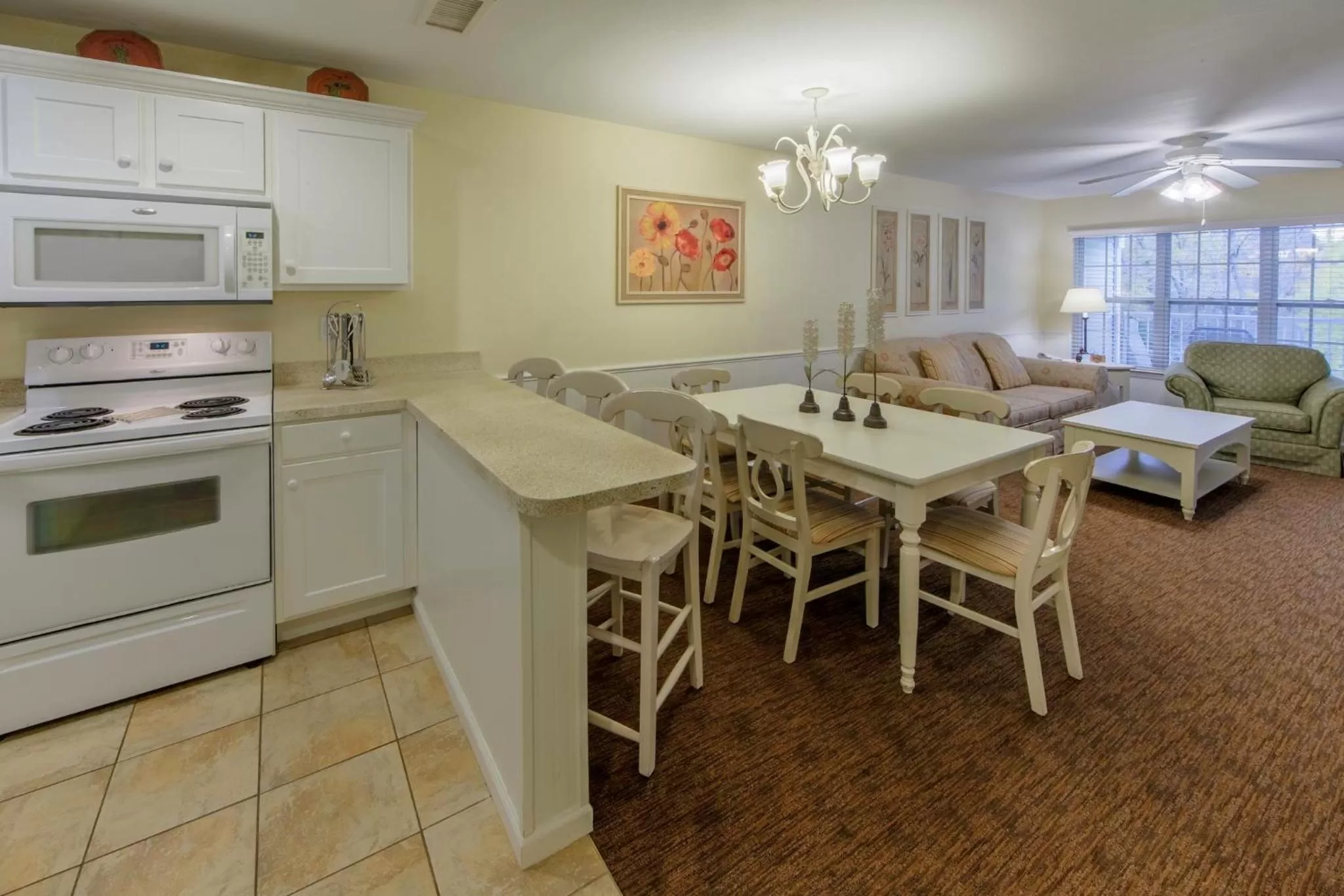 Photo of the whole room in Holiday Inn Club Vacations Oak n Spruce Resort in the Berkshires