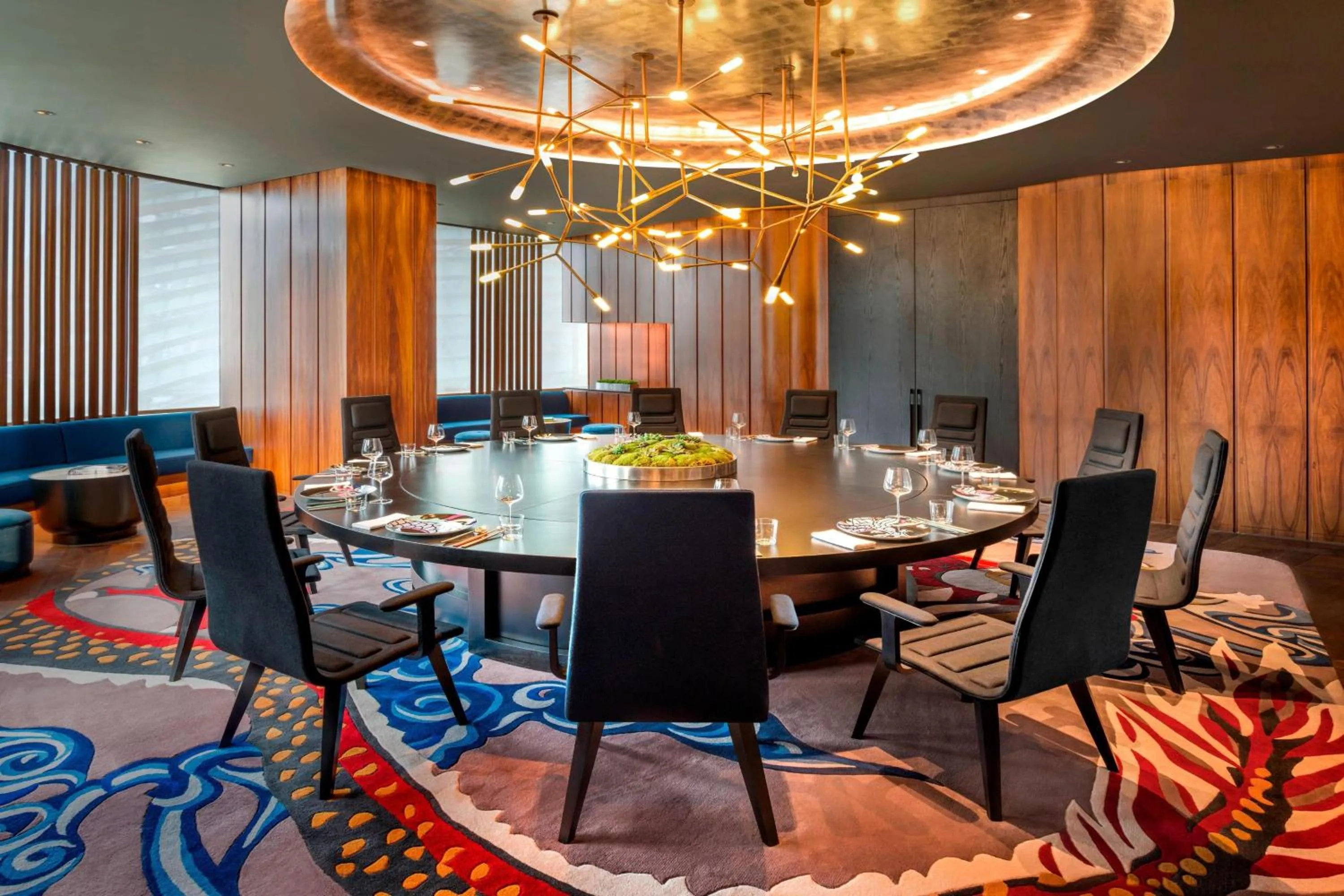 Restaurant/places to eat in W Shanghai - The Bund