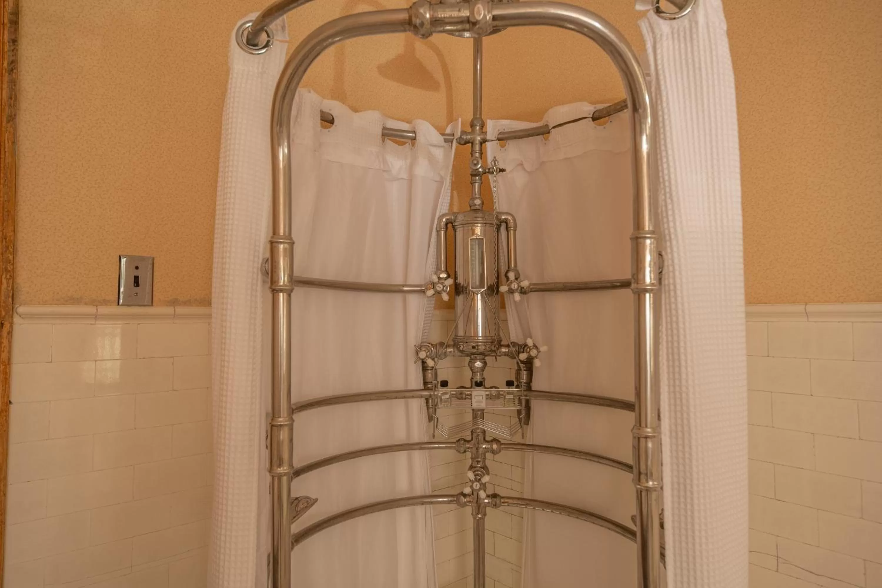 Bathroom in Cartier Mansion