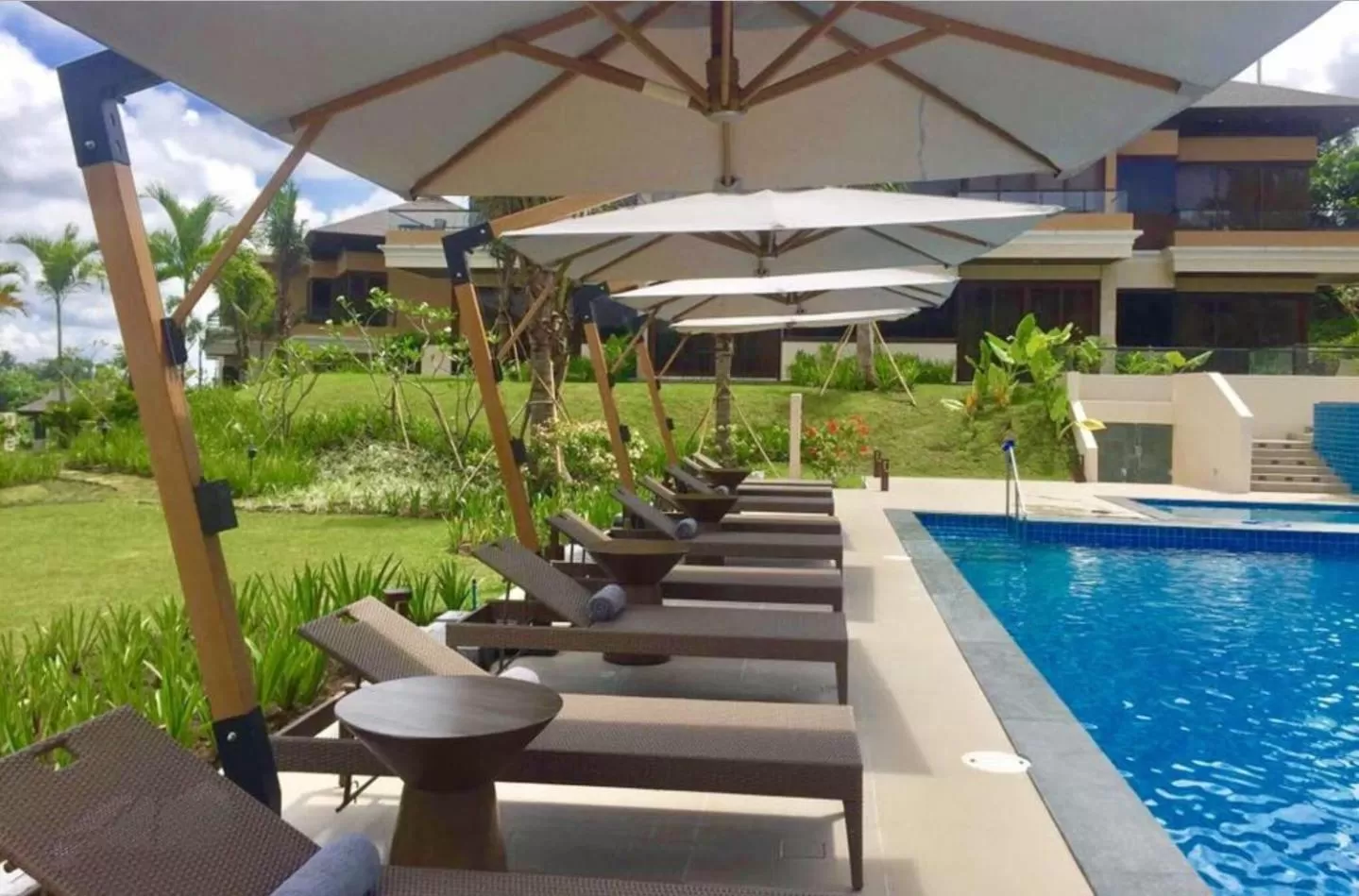 Swimming pool in Anya Resort Tagaytay