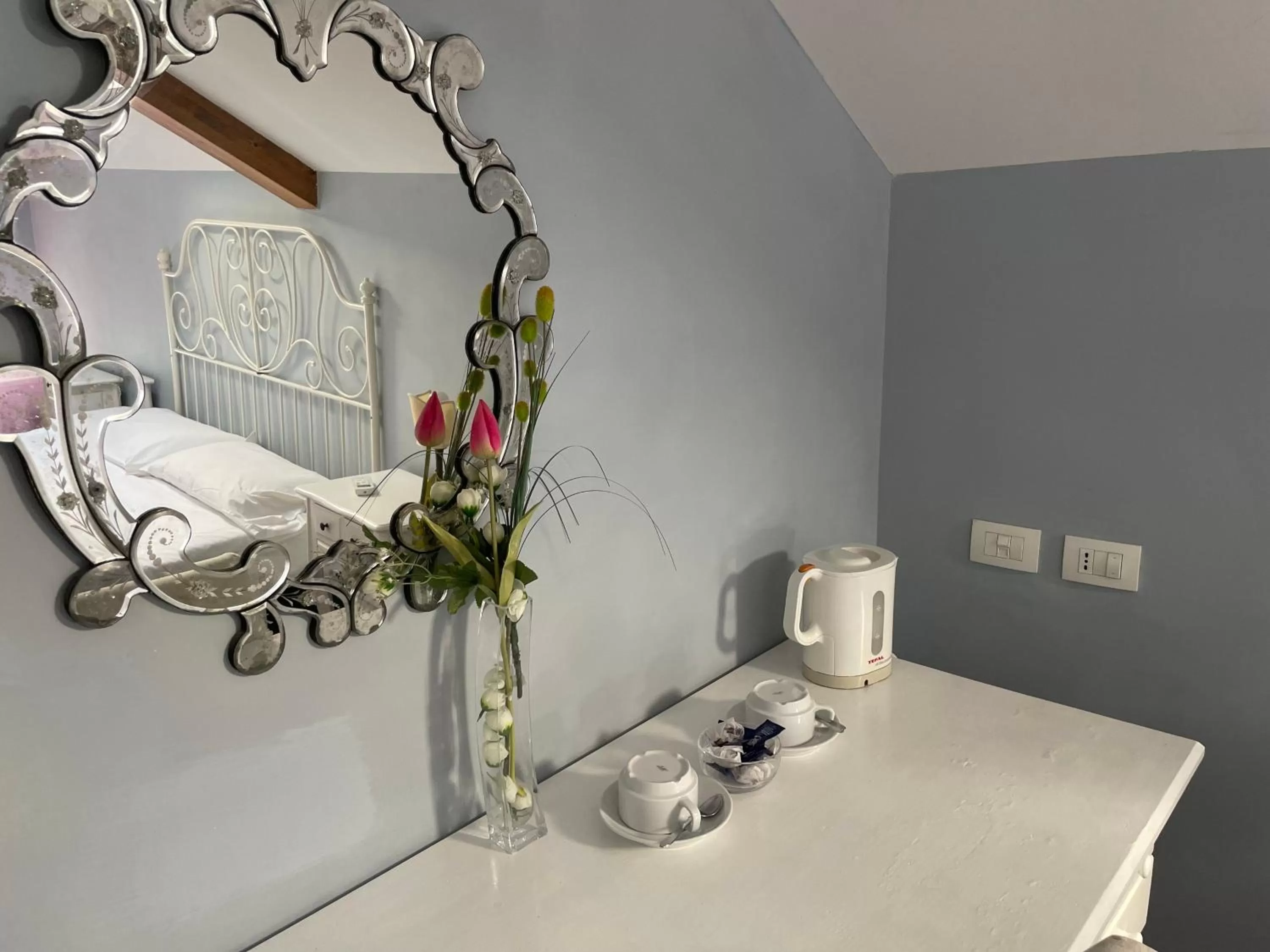 View (from property/room), Bed in The Secret Garden Relais