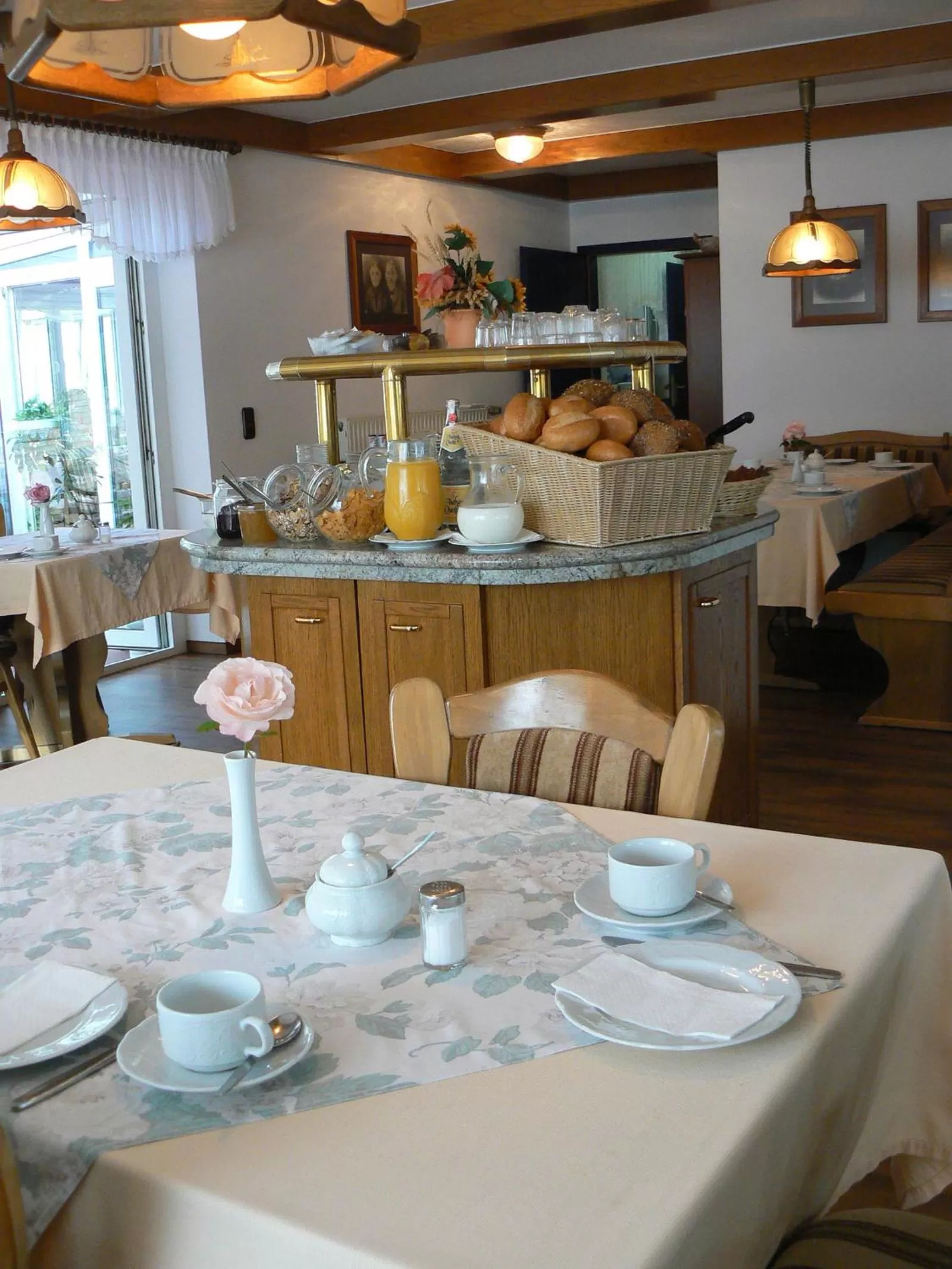 Restaurant/places to eat in Landhaus Braband