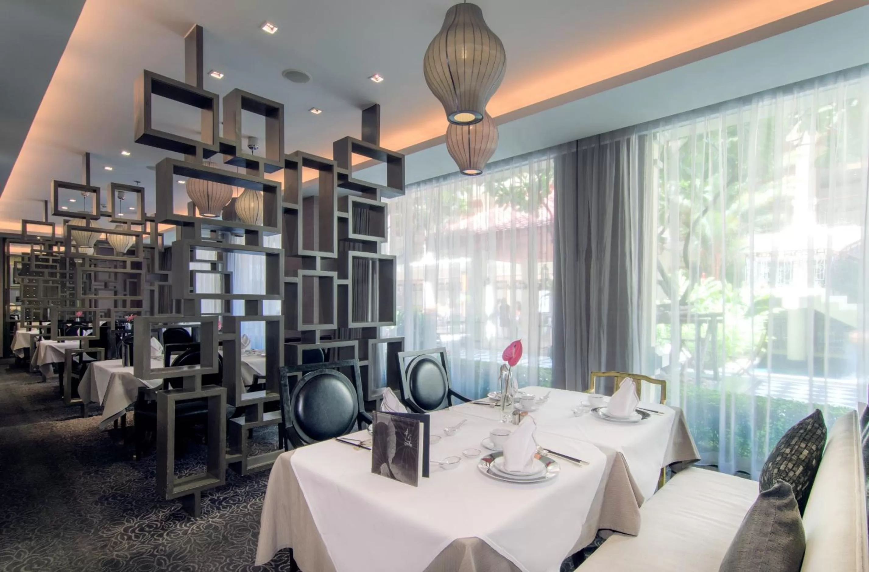 Restaurant/places to eat in The Sukosol Hotel