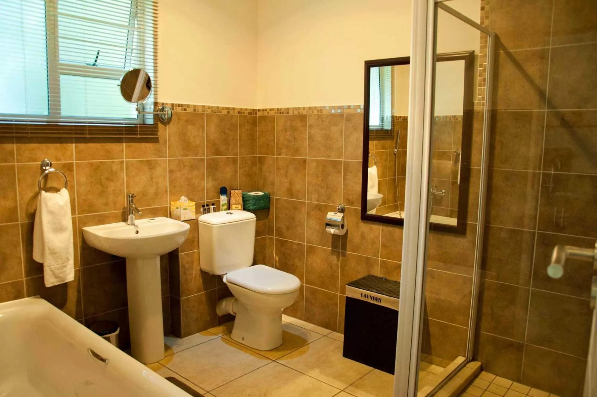 Executive Triple Room - single occupancy in Amohela Guesthouse