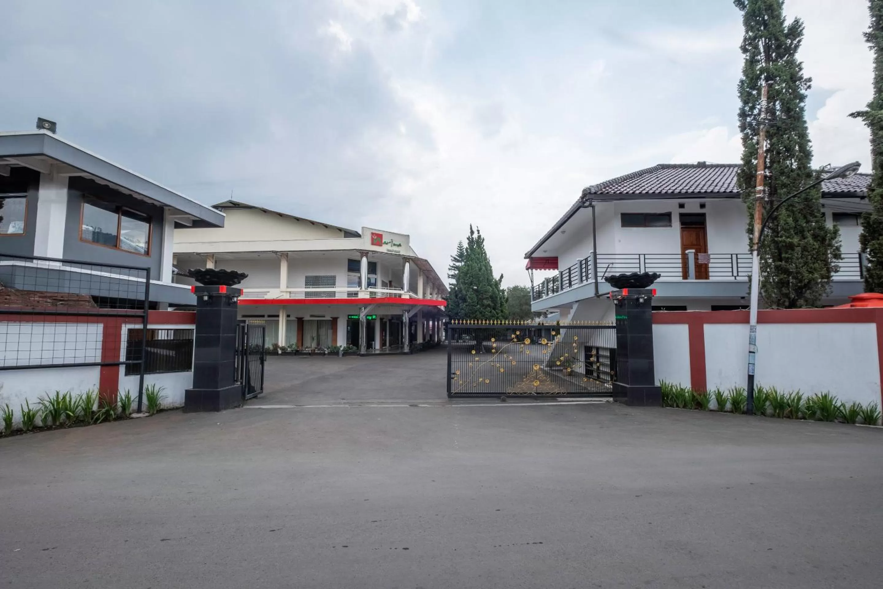 Facade/entrance in Narima Resort Hotel