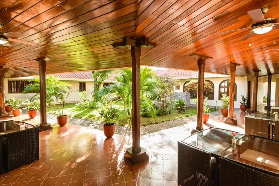 Day in Hotel Flor De Sarta