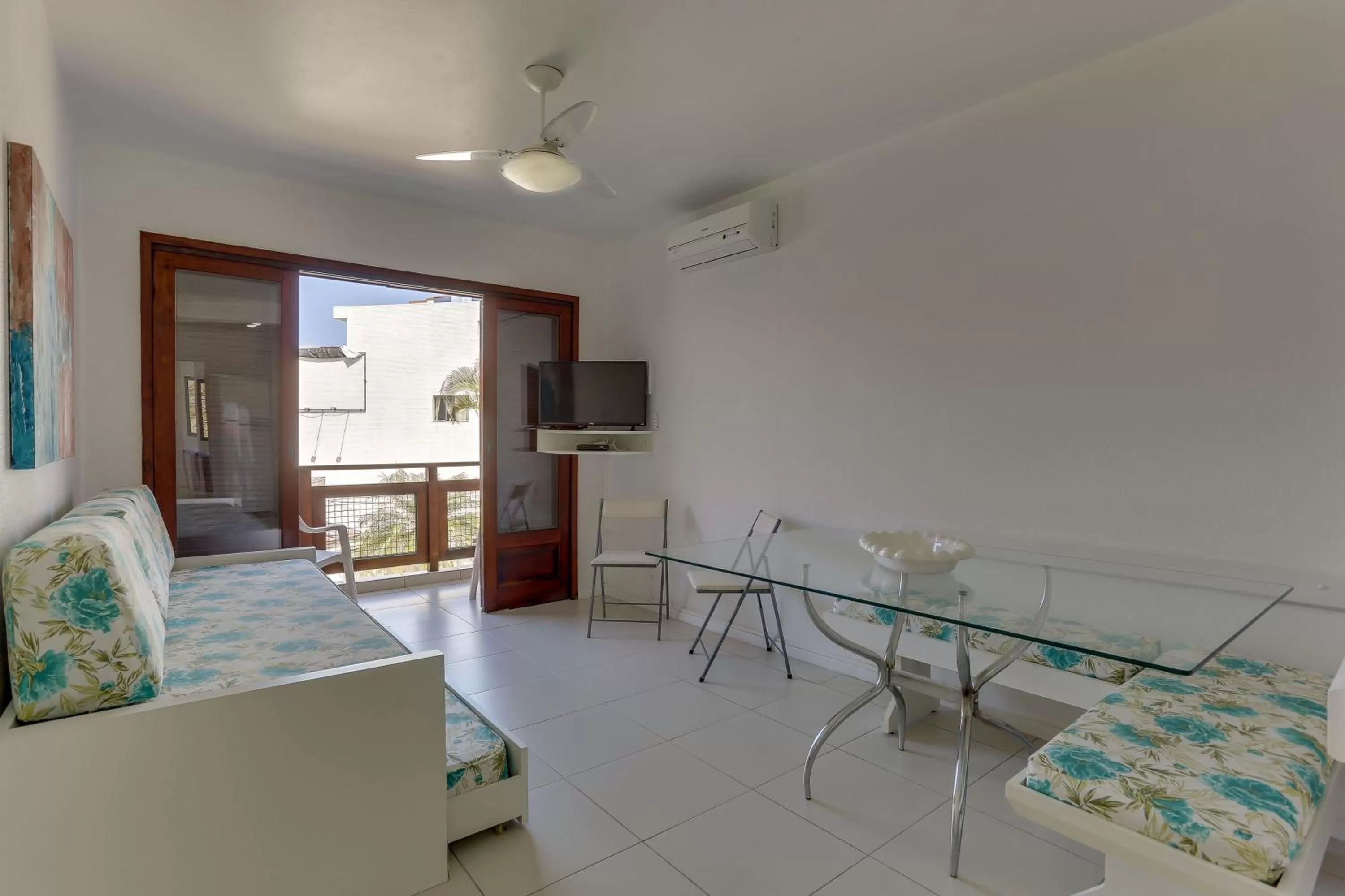 Living room in Pousada Saint Paul