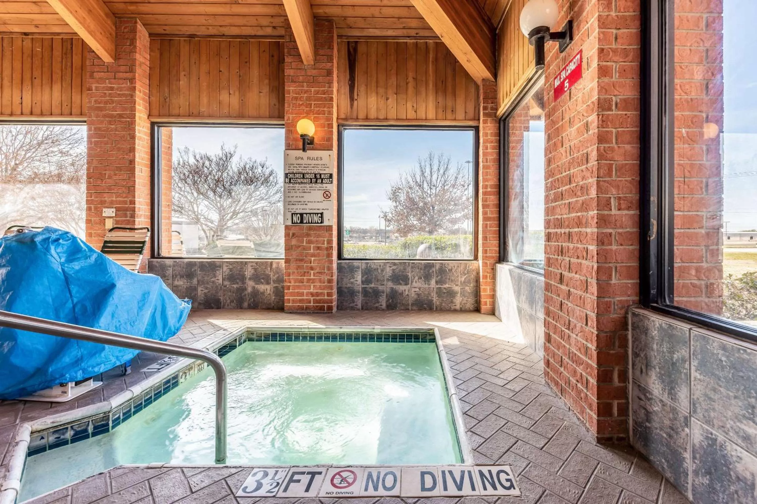 On site in Econo Lodge Inn & Suites