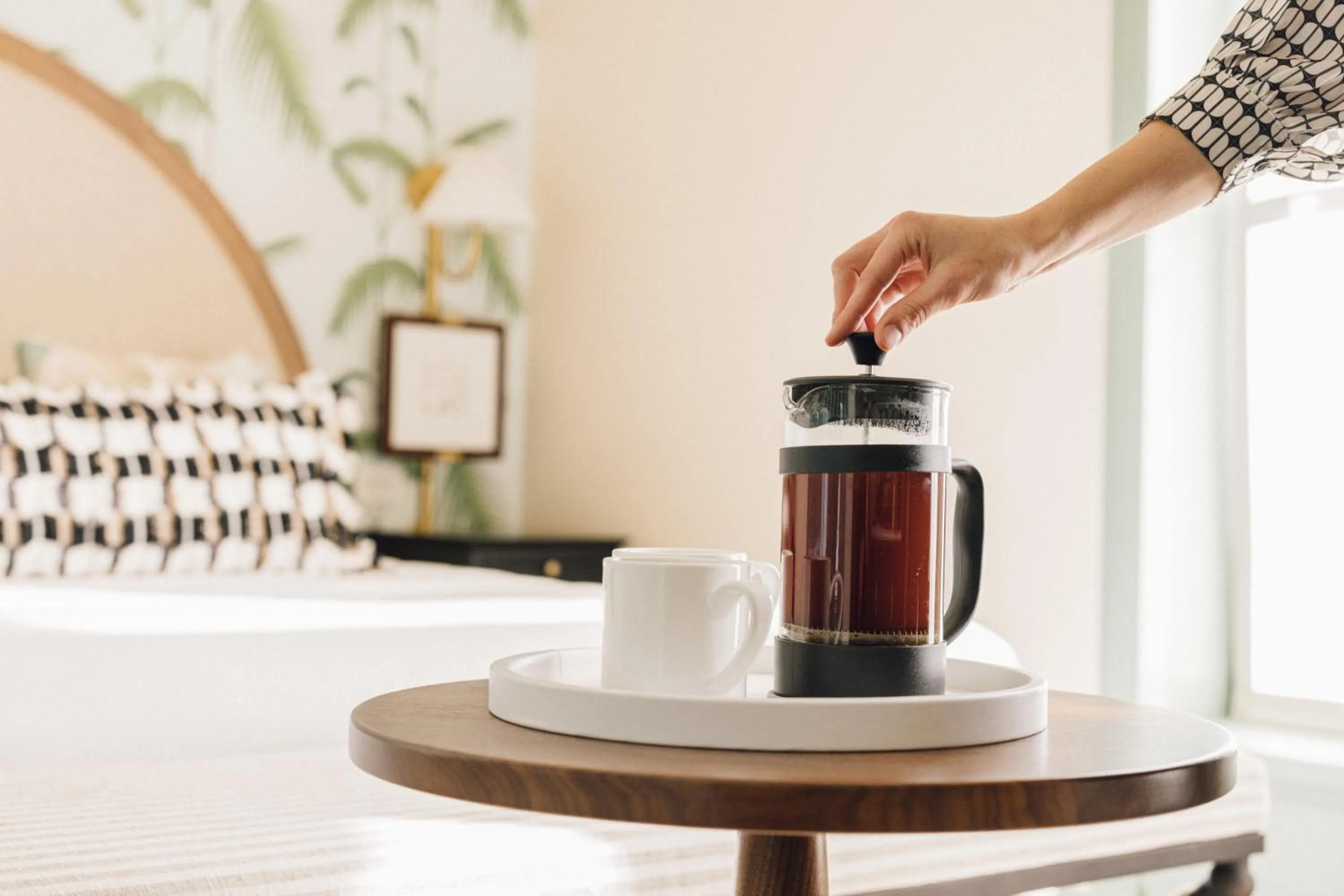 Coffee/tea facilities in The Palmetto Hotel, Charleston