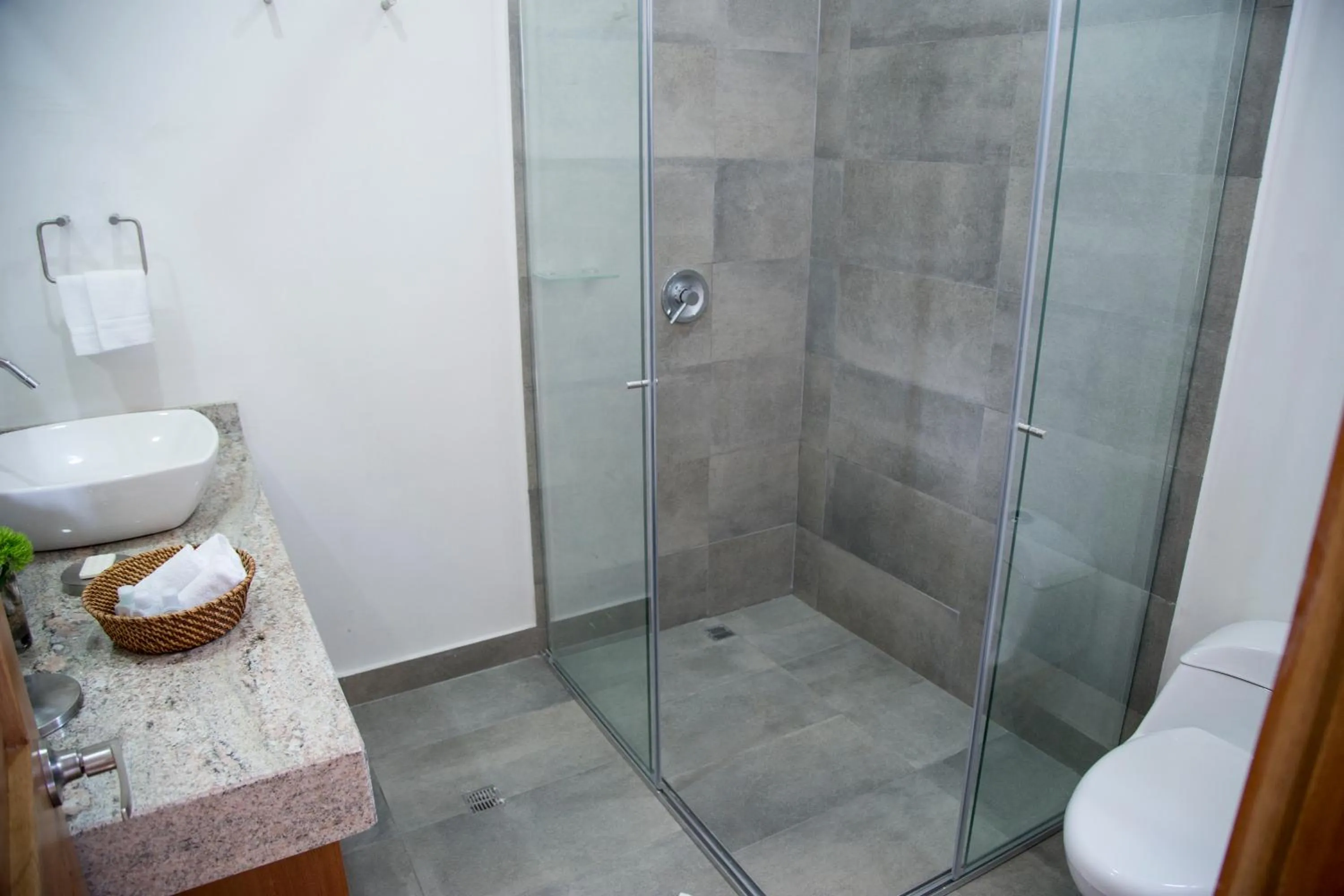 Shower in Hotel Boutique Casa Mia