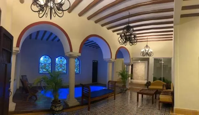 Facade/entrance in Hotel Catedral Valladolid Yucatan