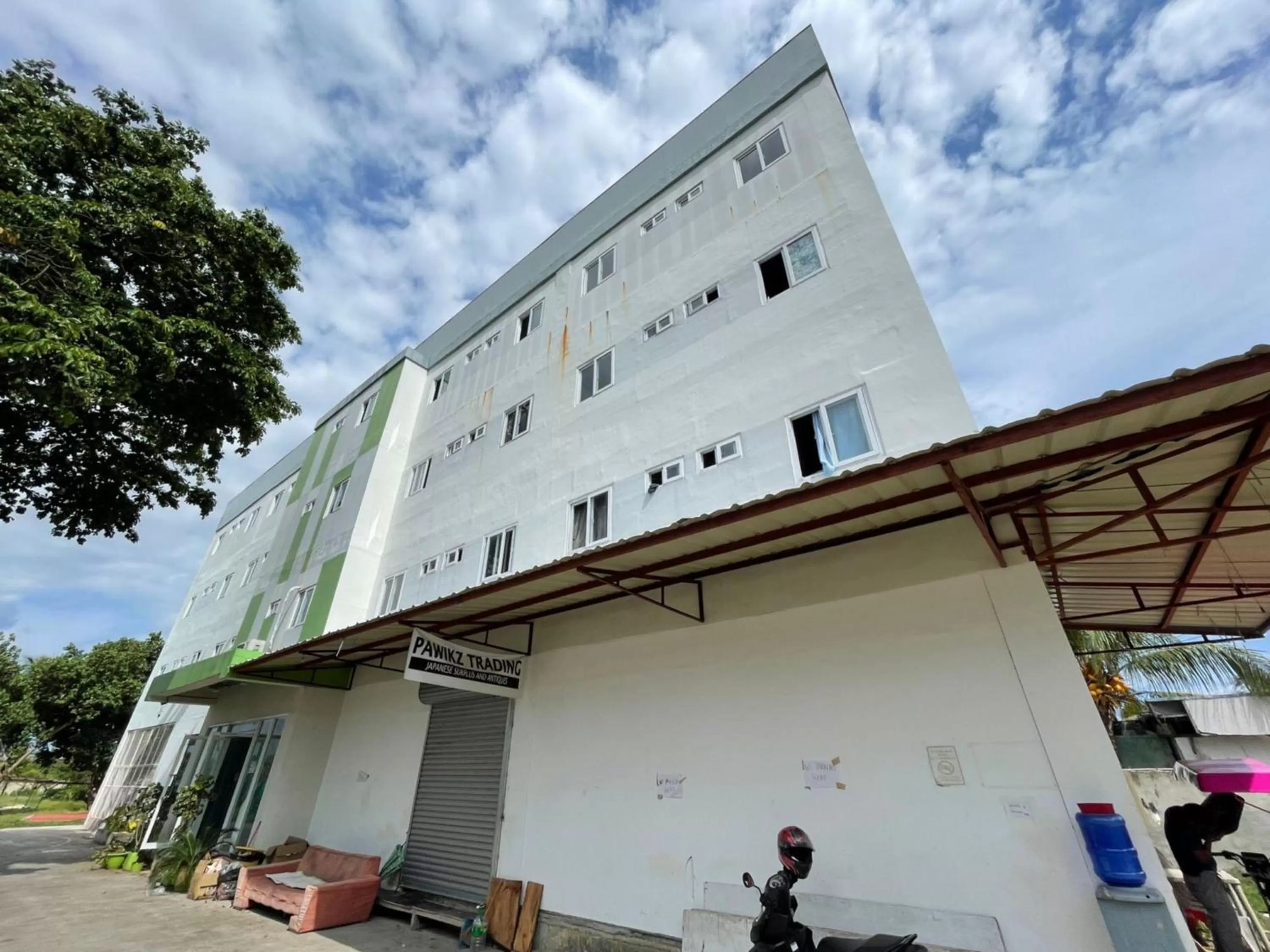 Facade/entrance, Property Building in OYO 823 Stay Inn