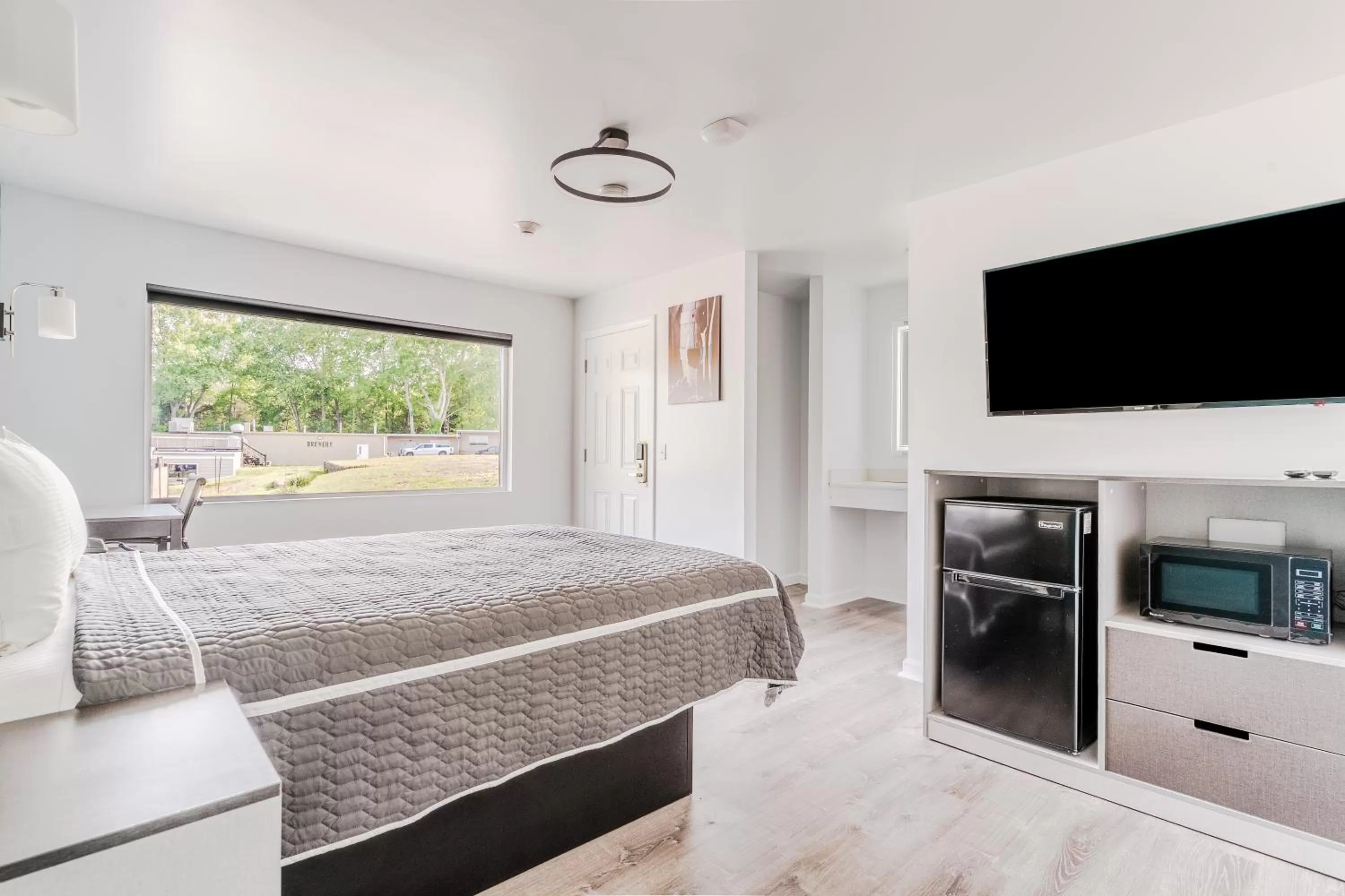 TV and multimedia, Bed in Blue Beach Motel Providence North Kingstown