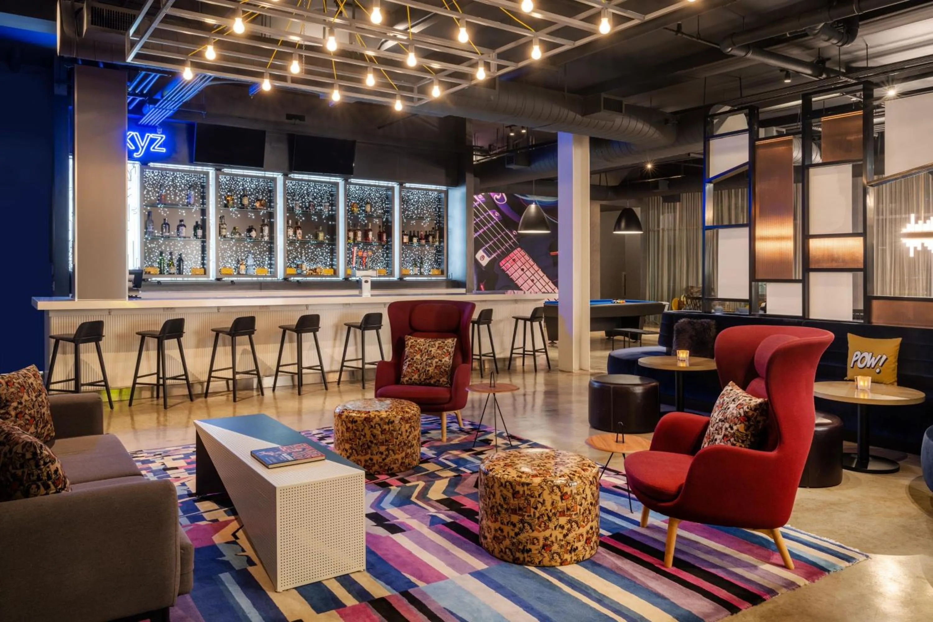 Lounge or bar in Aloft Austin South