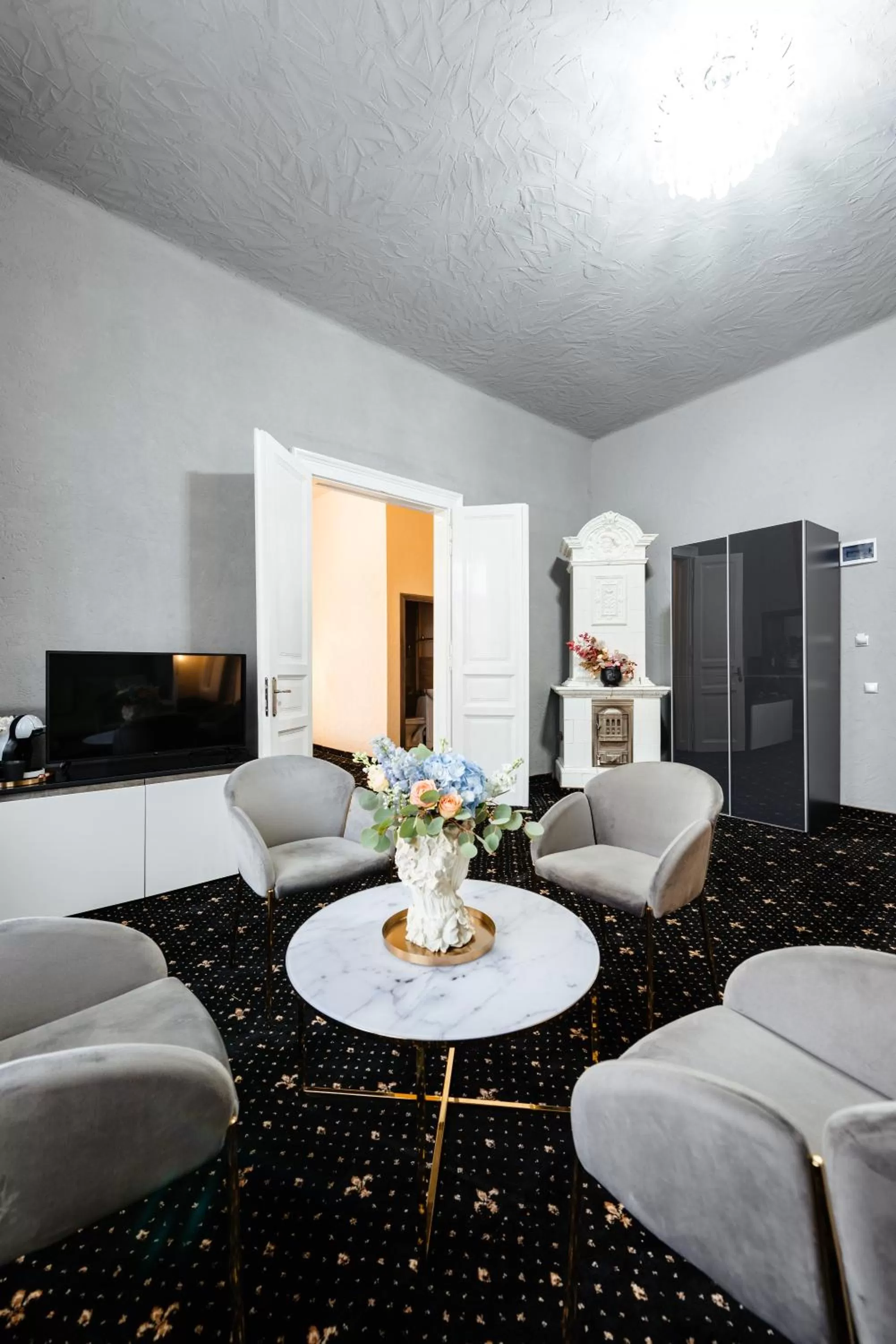 Living room in Palace Bulevard Inn